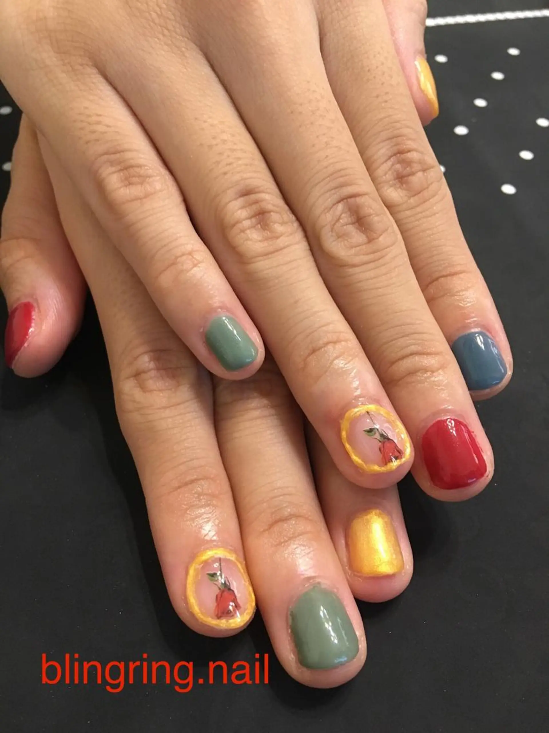 ネイル ジェルネイル ハンドネイル 🌈KANÅKO 🌈のネイルデザイン