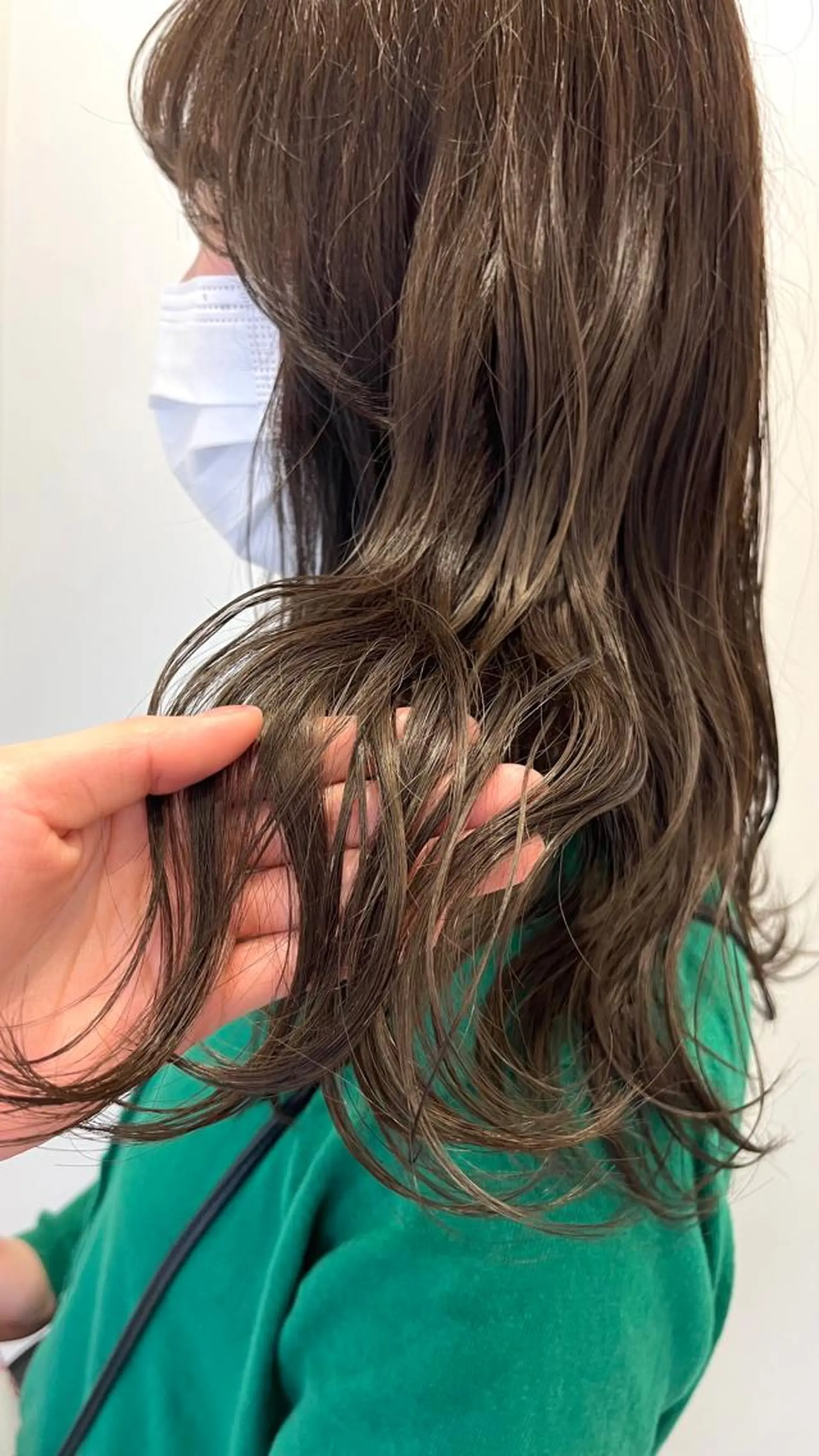 カラー レイヤーカット/長岡 グレージュ/マユ🎀のヘアスタイル