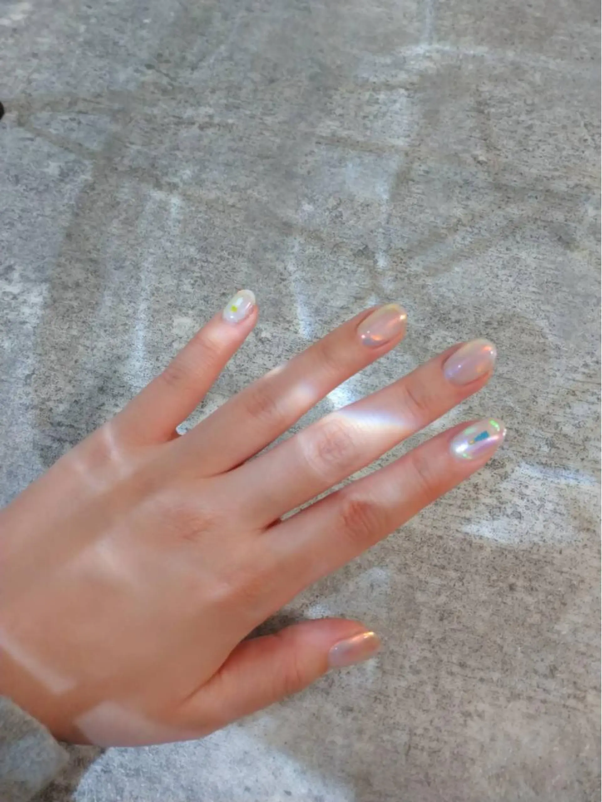 ネイル 氷ネイル・うるうるネイル 持ち込み emu nail所属・平井 彩香のネイルデザイン