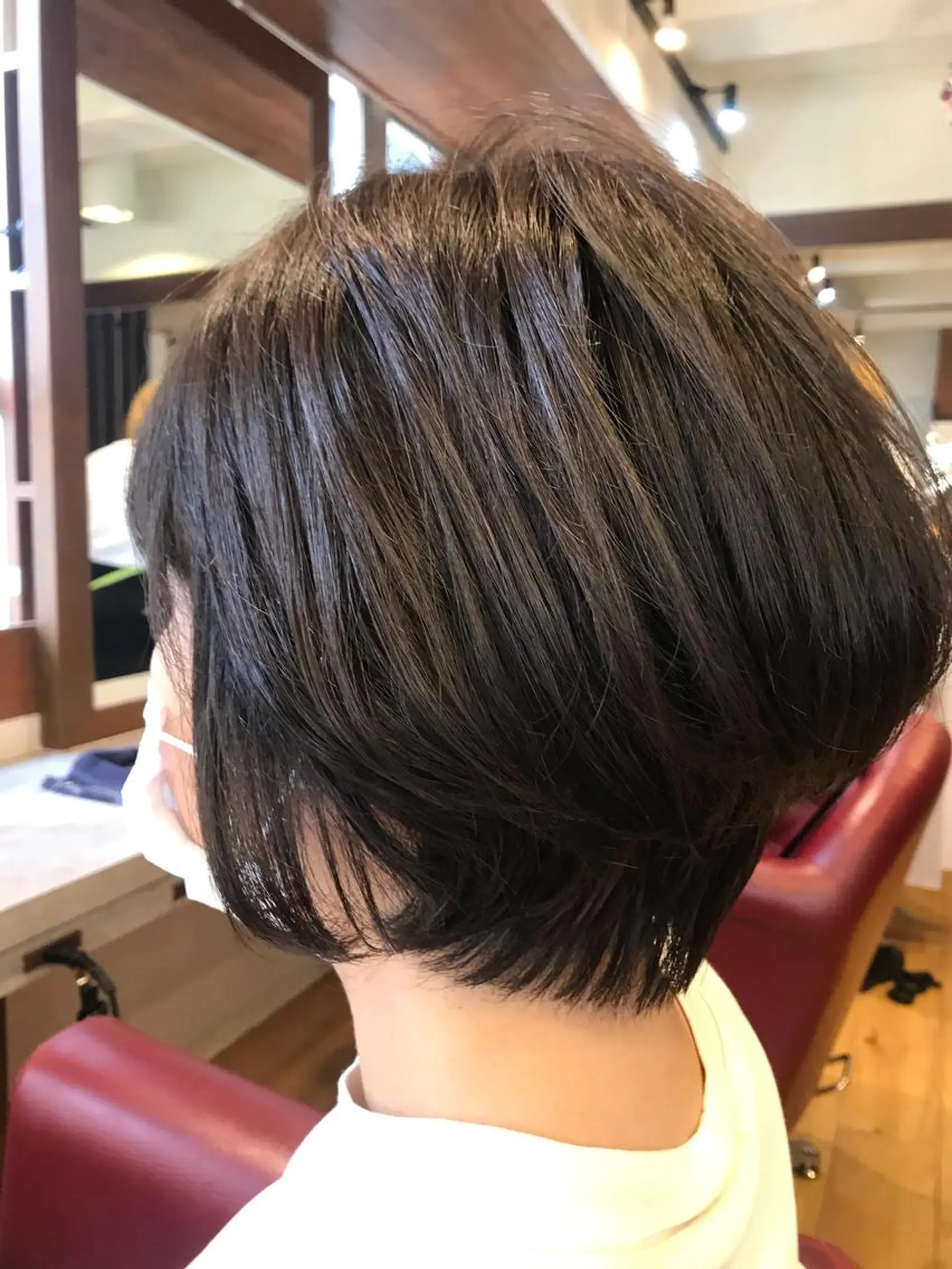 ショート 耳つぼジュエリー💎 認定💎井上みわこのヘアスタイル