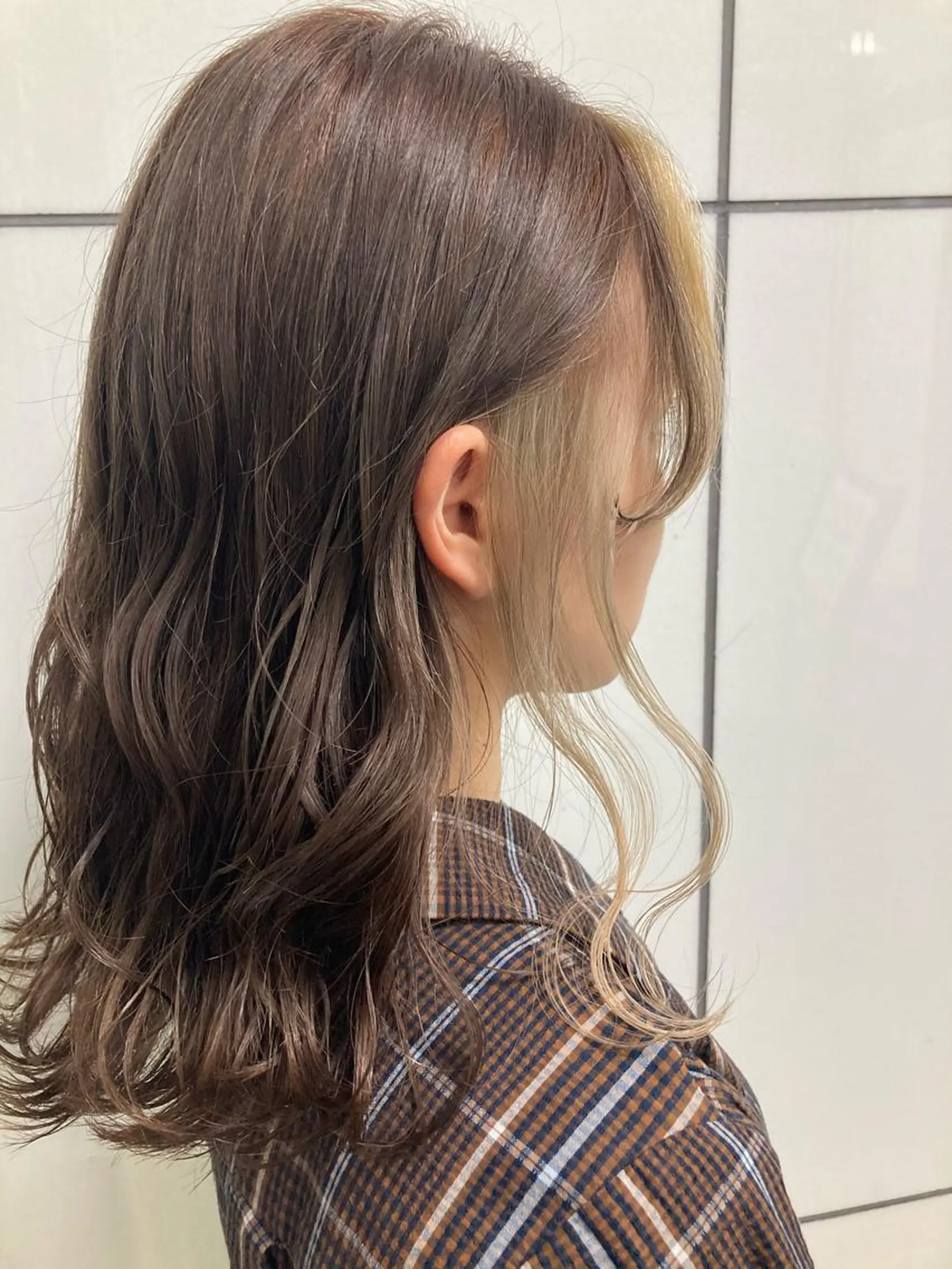 セミロング カラー ミストバング ブリーチ ブラウンカラー ココアブラウン  フェイスフレーミング ヘアカラー トリートメント 髪質改善/痛ませ ないカラー/西村航大のヘアスタイル