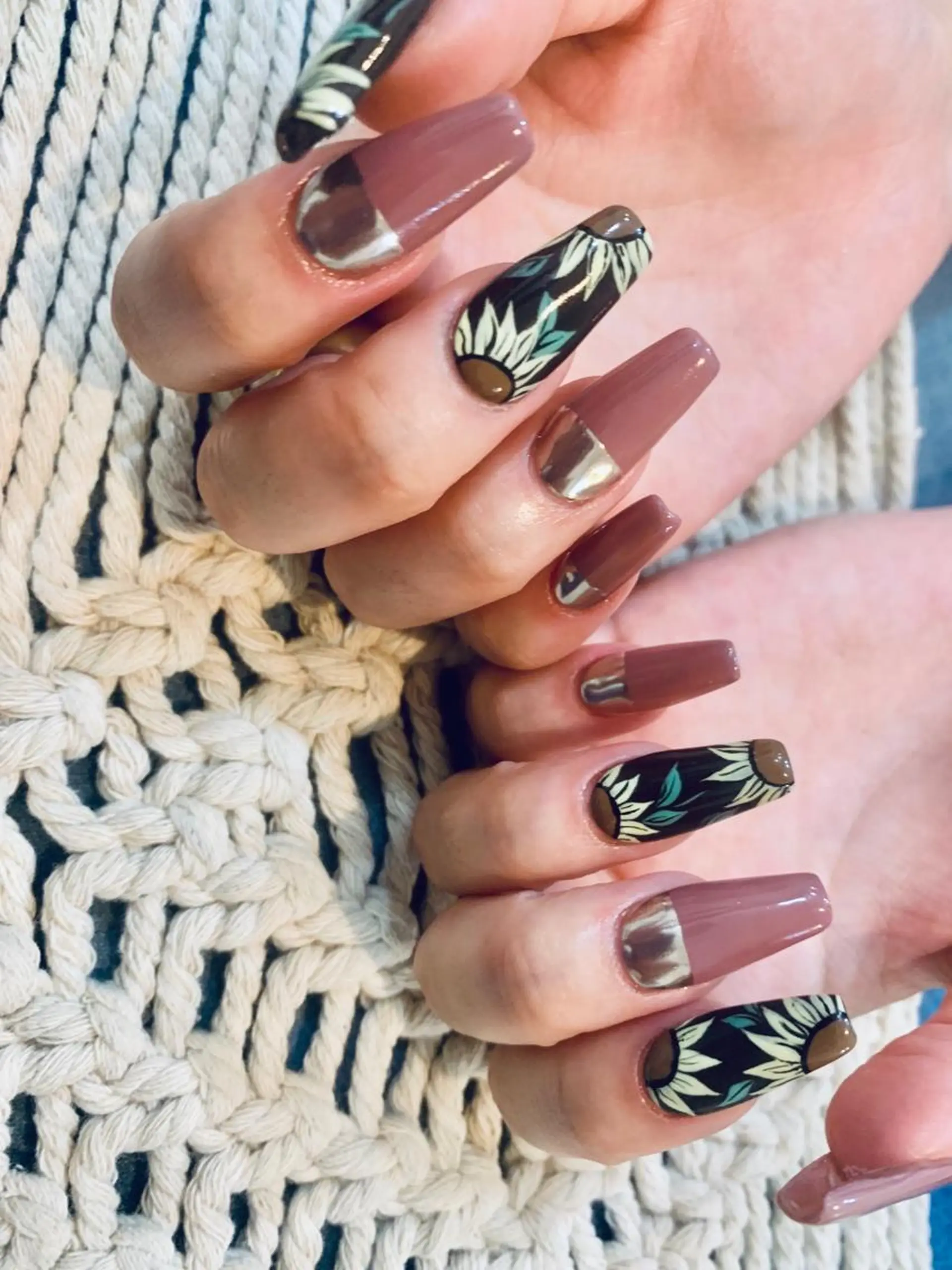 ロング ネイル SENSE of LIBRE所属・SENSE of LIBREのネイルデザイン