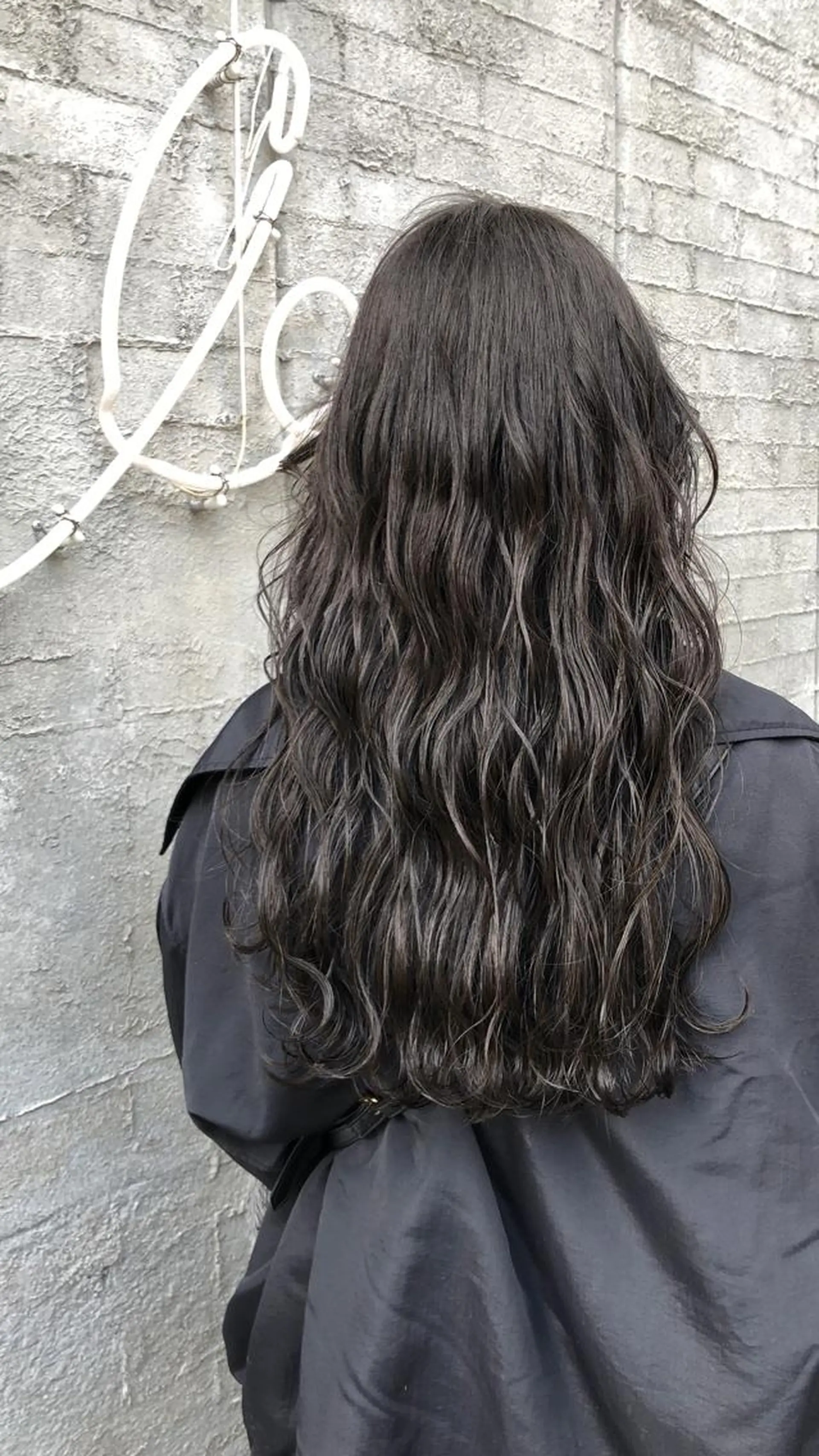 ロング ブリーチ毛矯正.髪質 改善.髪にドラマをのヘアスタイル