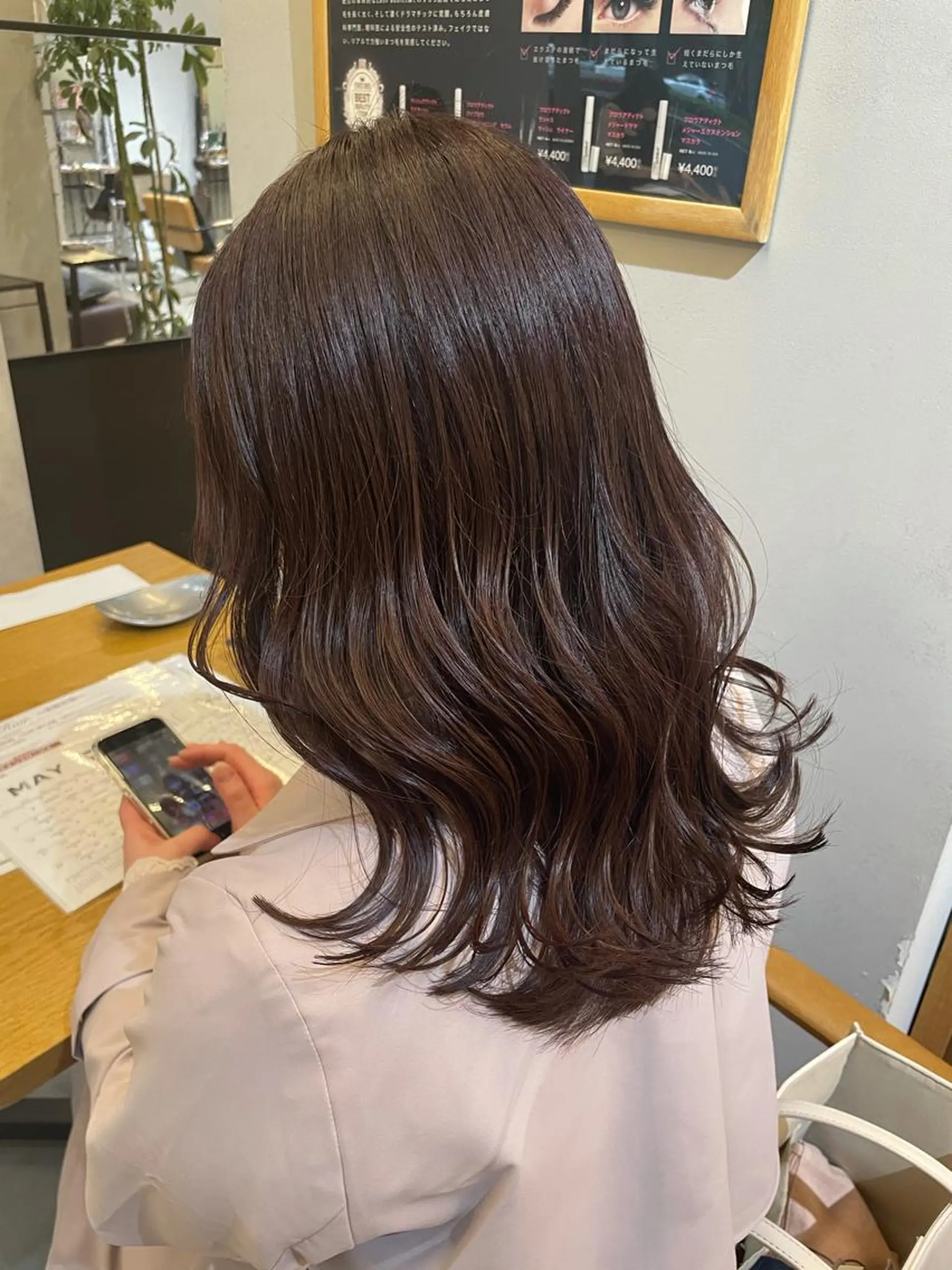 ミディアム アッシュ カット ヘアカラー ♦️モテ髪創作者 SUGA♦️のヘアスタイル