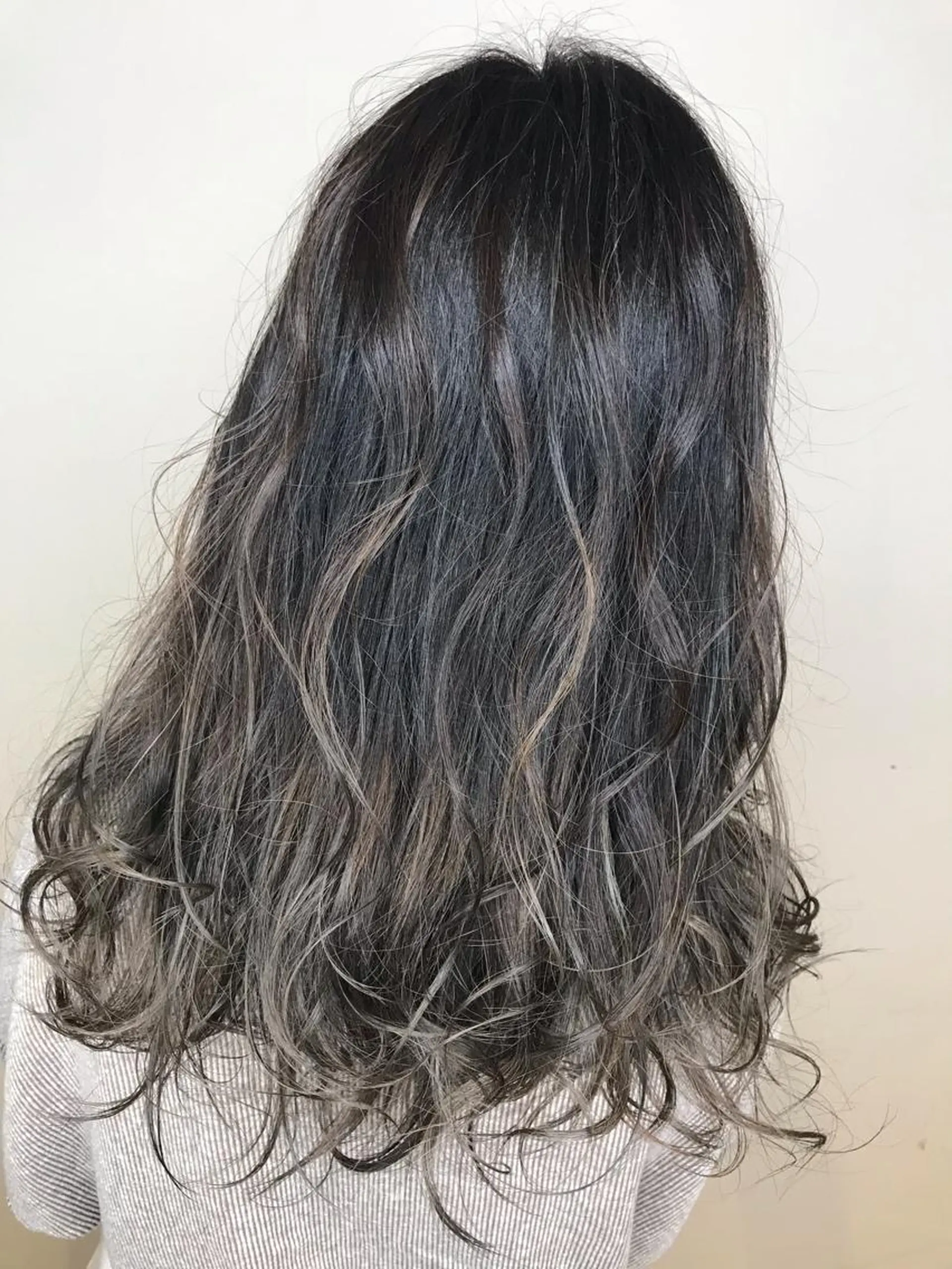 ロング カラー ハイライトカラー ハイライト 12月限定クーポン 💕大量更新ブリーチのヘアスタイル