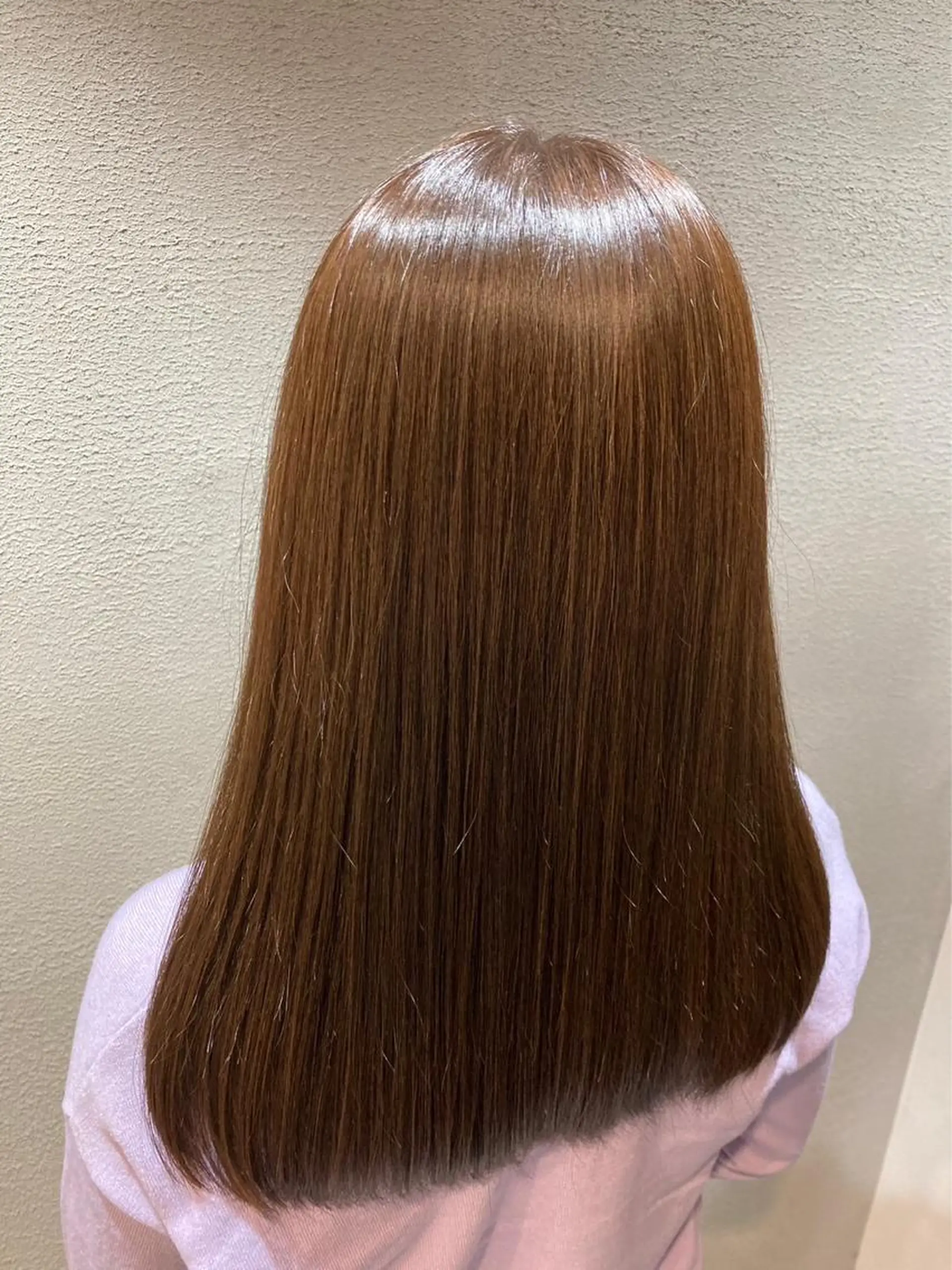セミロング 透明感カラー✨ 薄井零のヘアスタイル