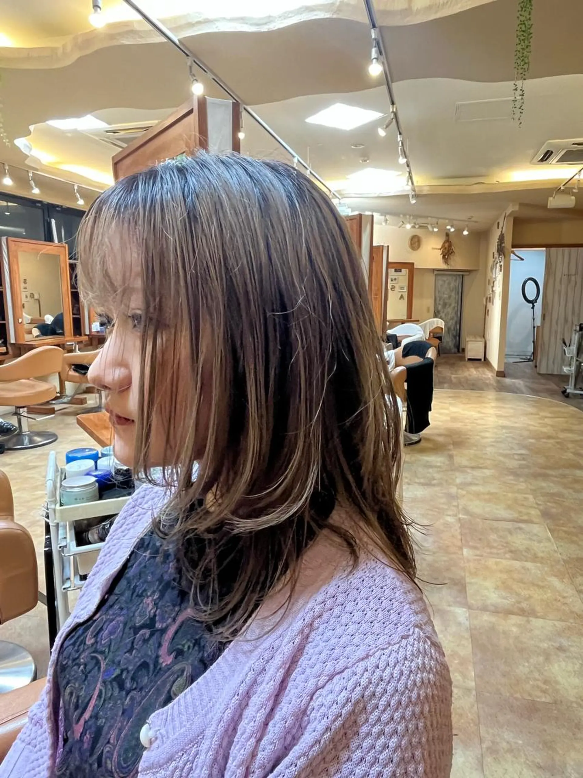 セミロング レイヤーカット ウルフカット 田畑 優希のヘアスタイル