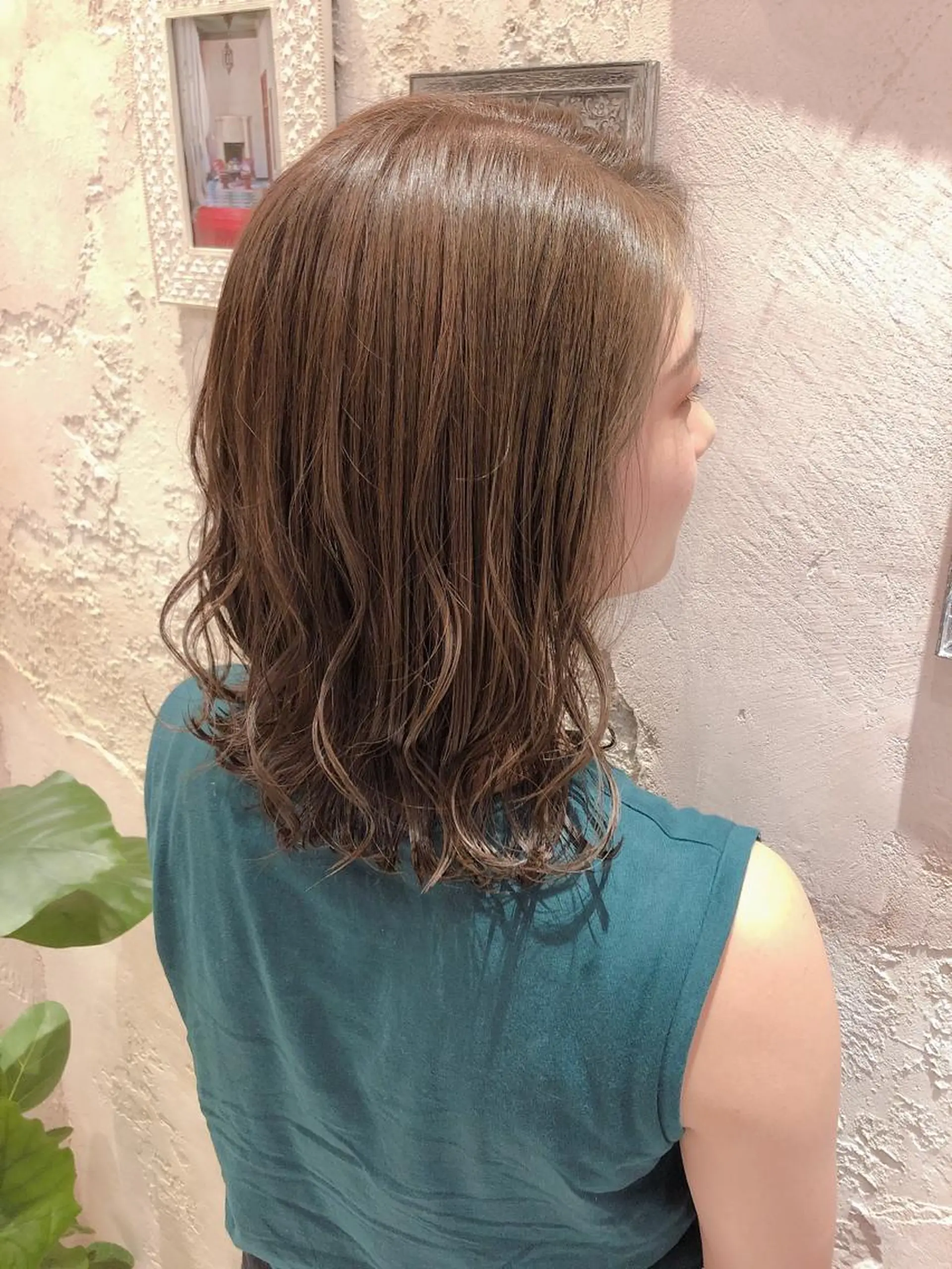 ミディアム アッシュ カット ヘアカラー トリートメント 代表山口ひな 髪質改善のプロのヘアスタイル