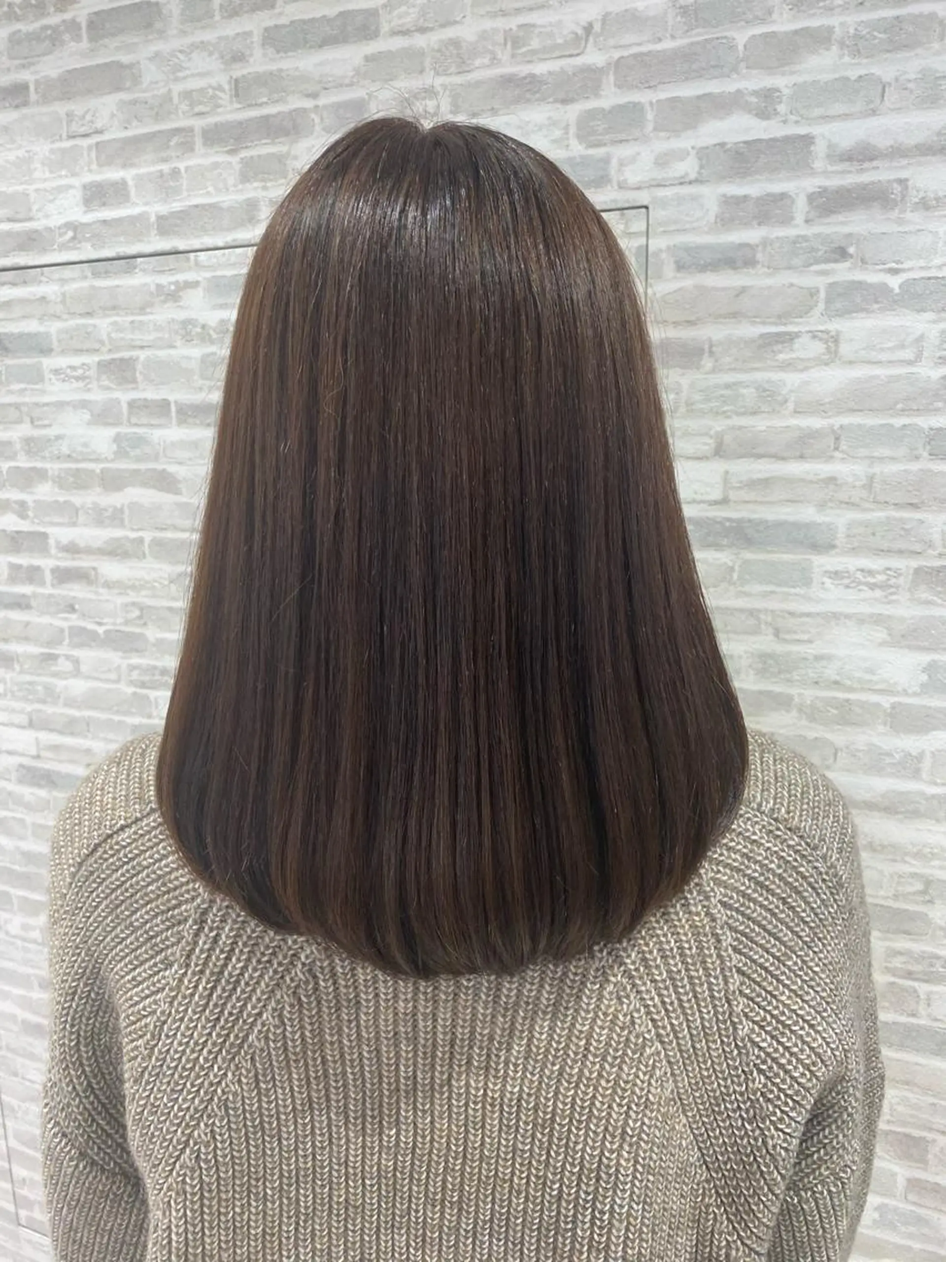 ミディアム 小金丸 里沙のヘアスタイル