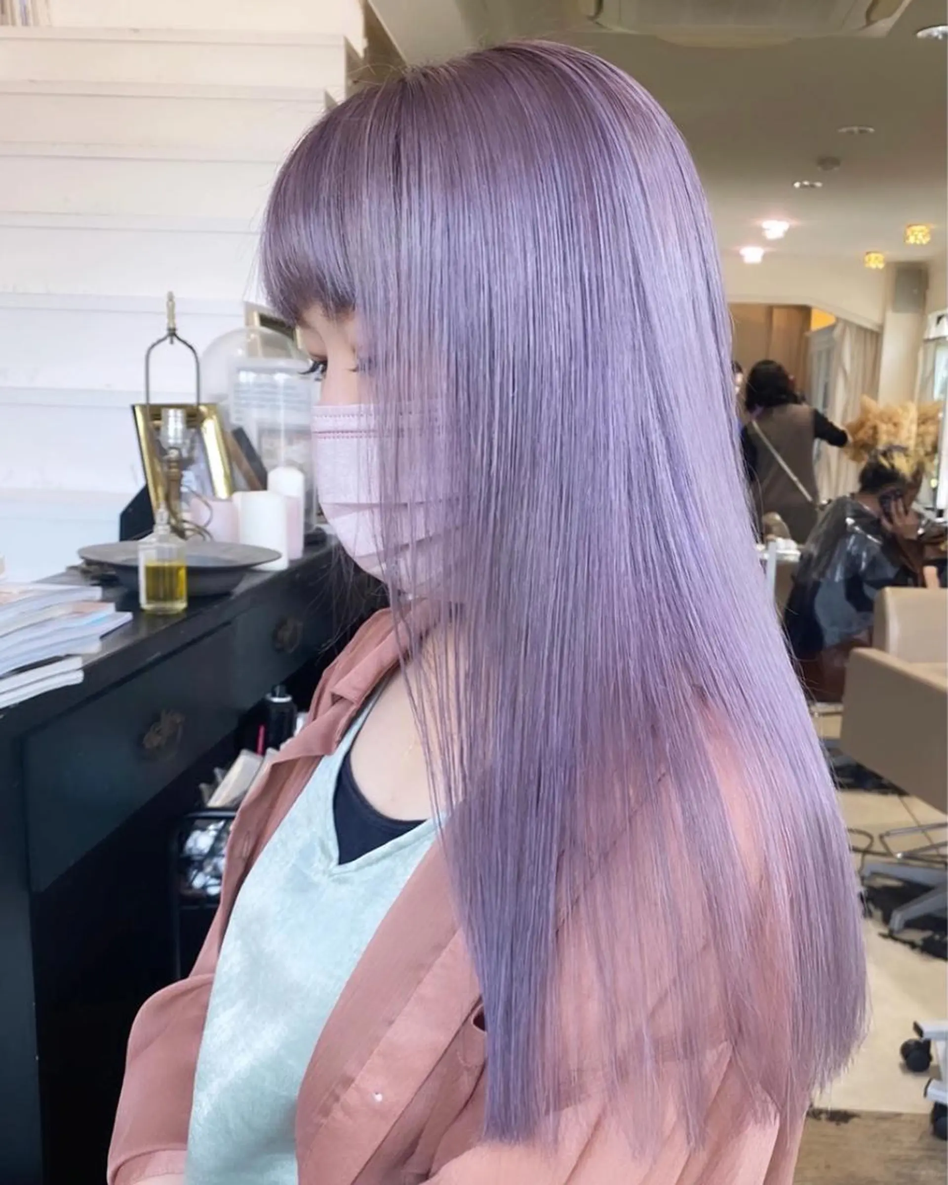 ロング カラー ブリーチ ブロンド ホワイトブロンド ヘアカラー トリートメント 鈴木 漱一郎のヘアスタイル