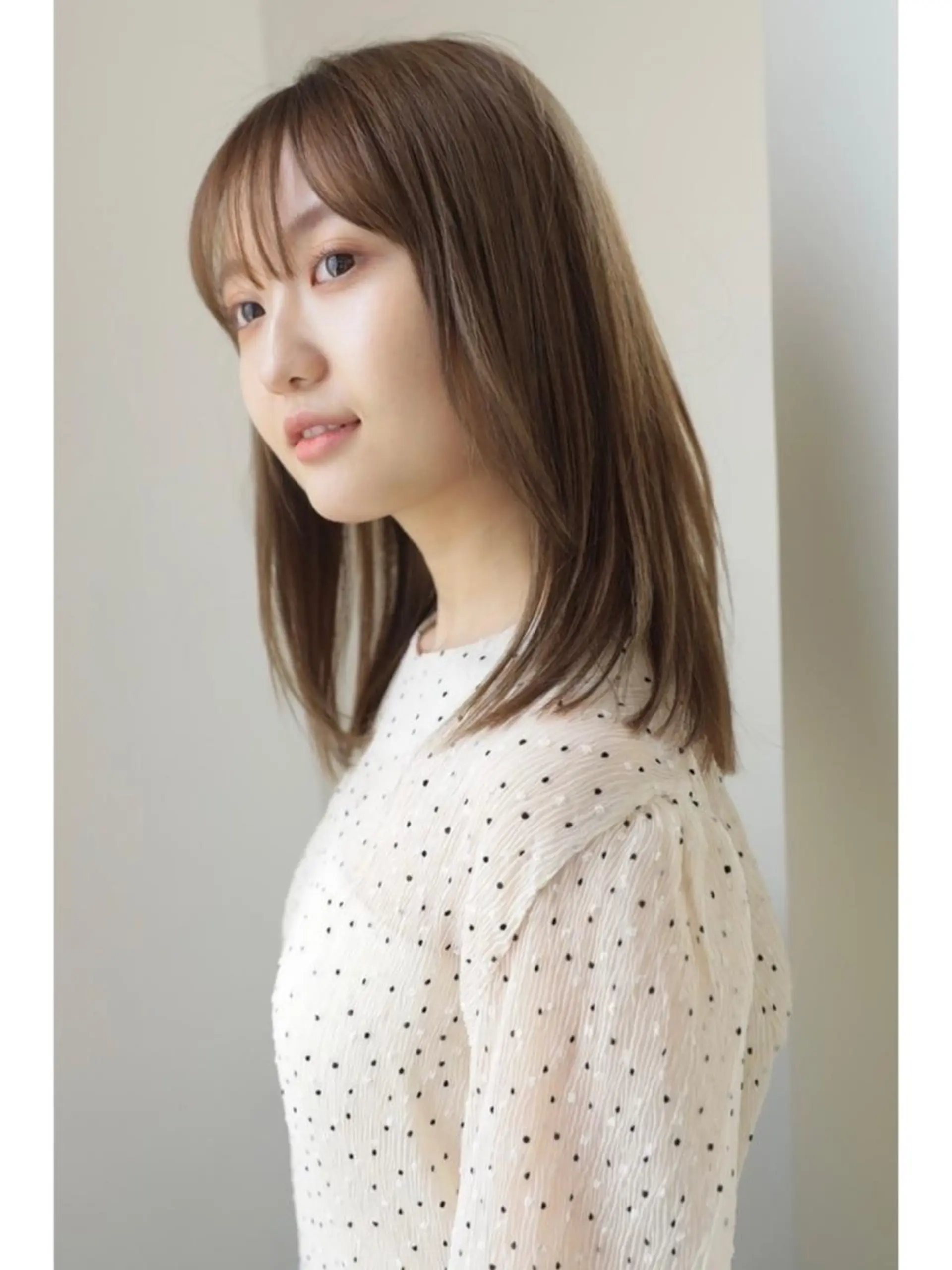 セミロング 藤原 侑香のヘアスタイル