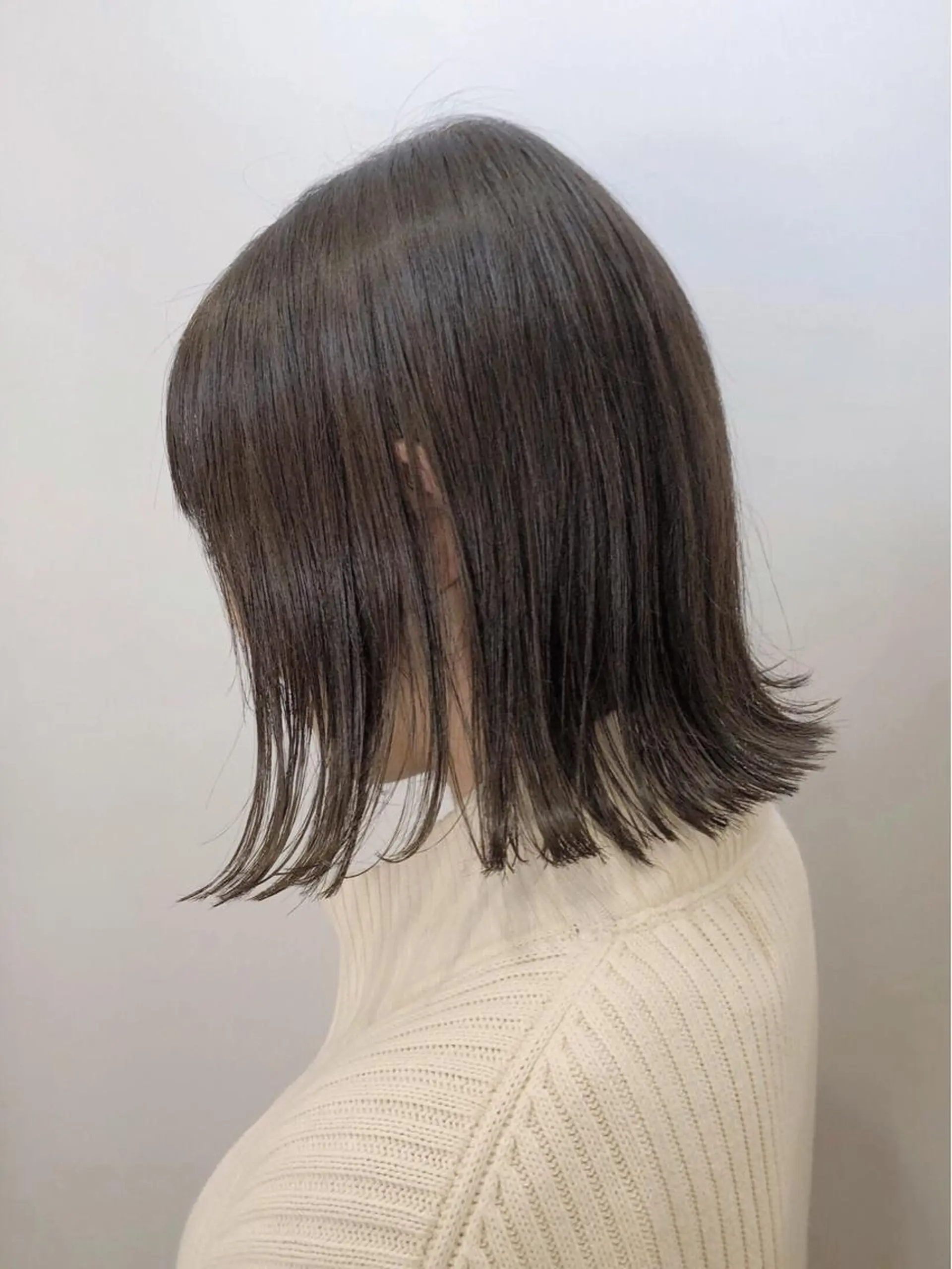 ミディアム カット ヘアカラー 大沼 佑英のヘアスタイル