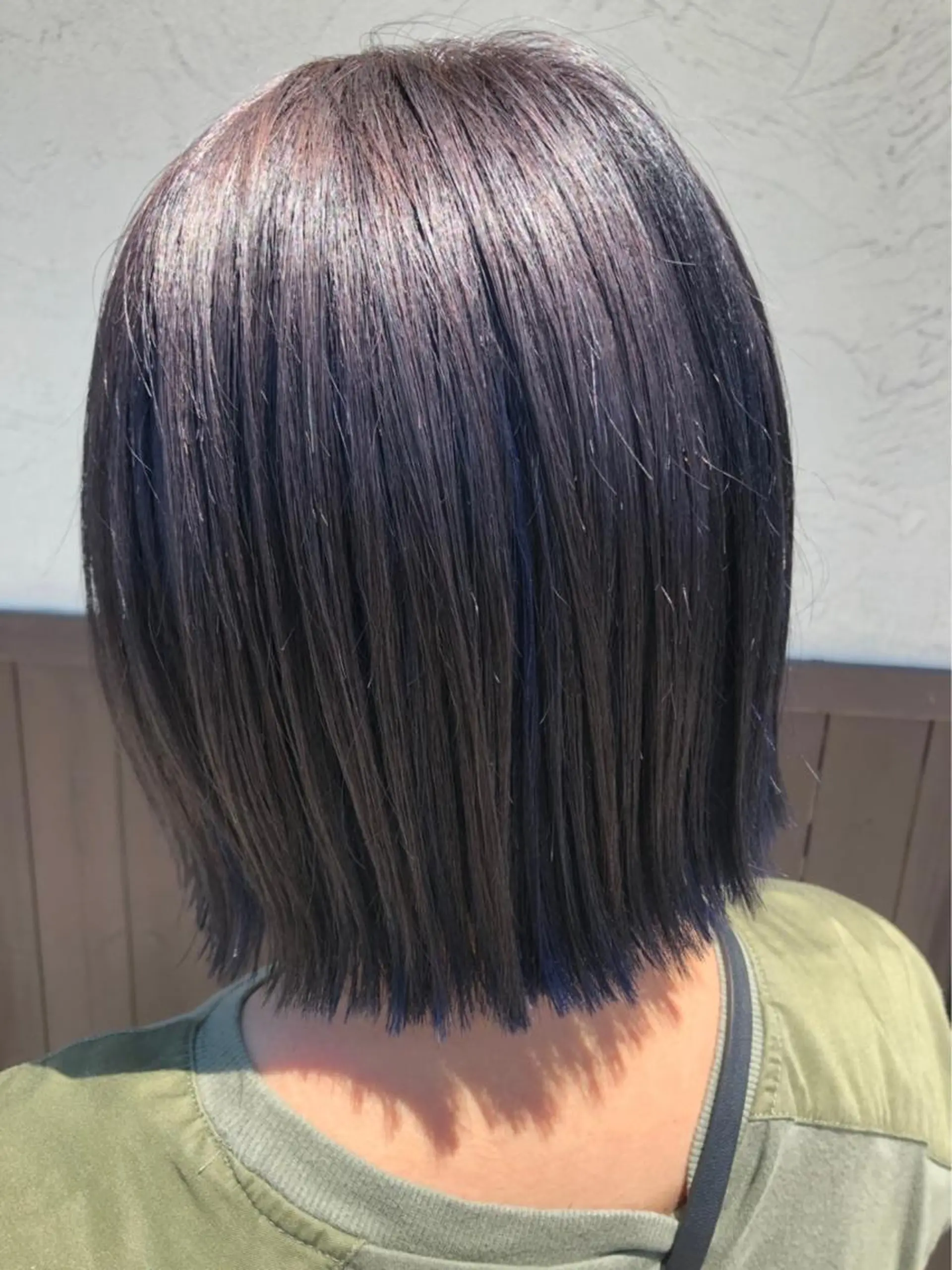 ショート カラー ネイビーカラー toki所属・山城 直美の眉毛・アイブロウイメージ