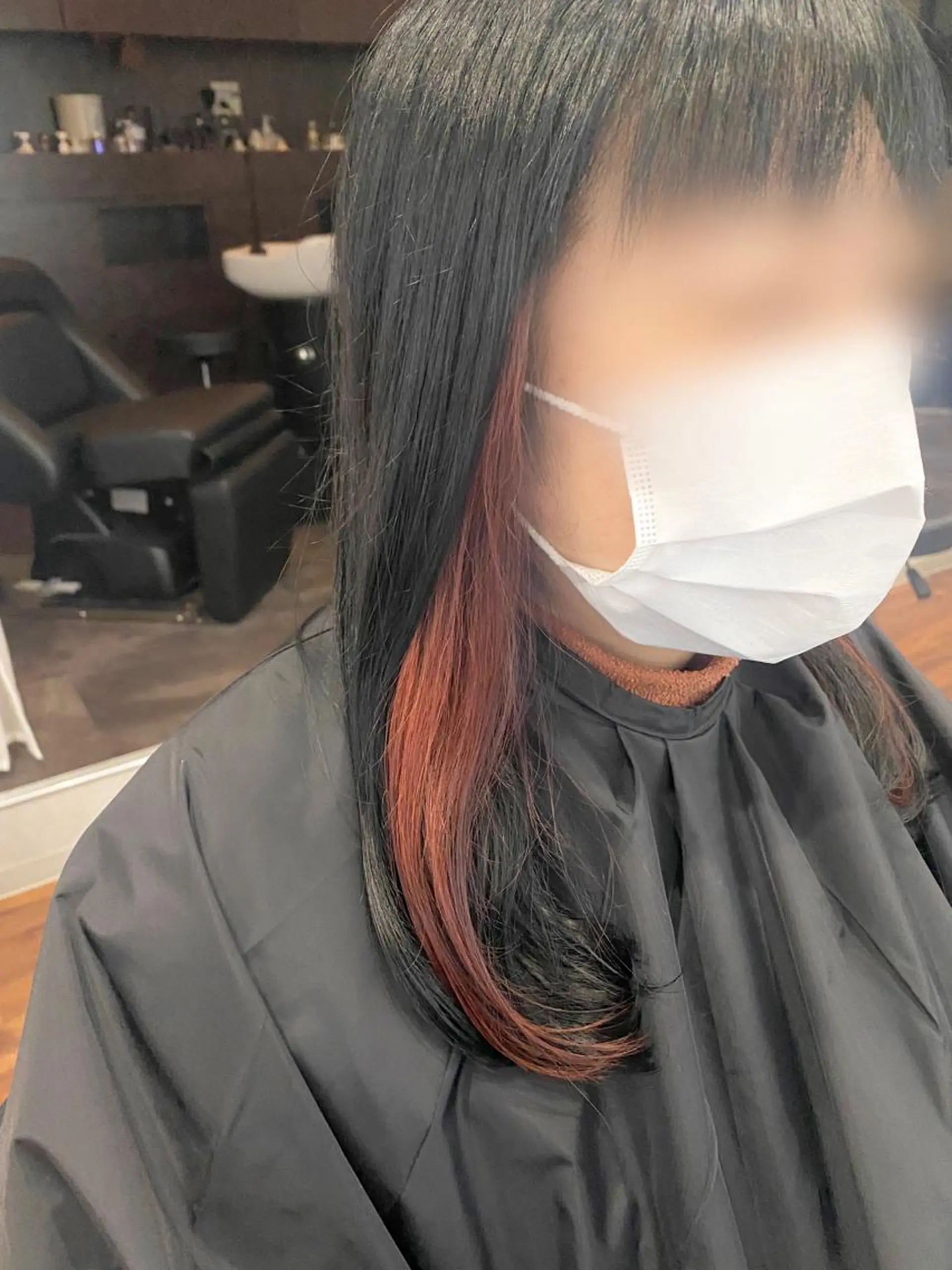 セミロング _White所属・ＳＨＩ ＺＵのヘアスタイル