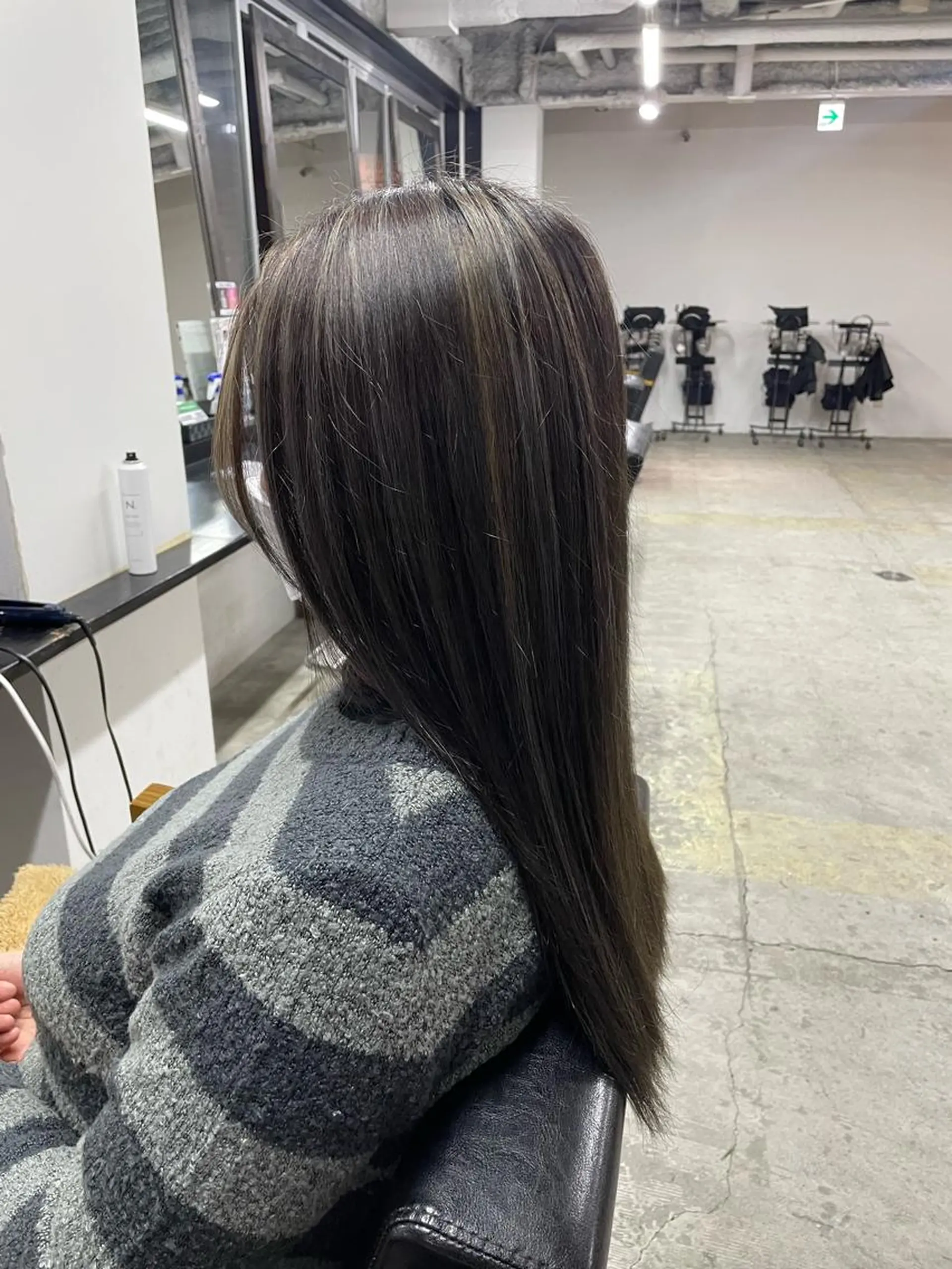ロング カラー ハイライトカラー ハイライト BUDDY  BROWN所属・林 真那のヘアスタイル