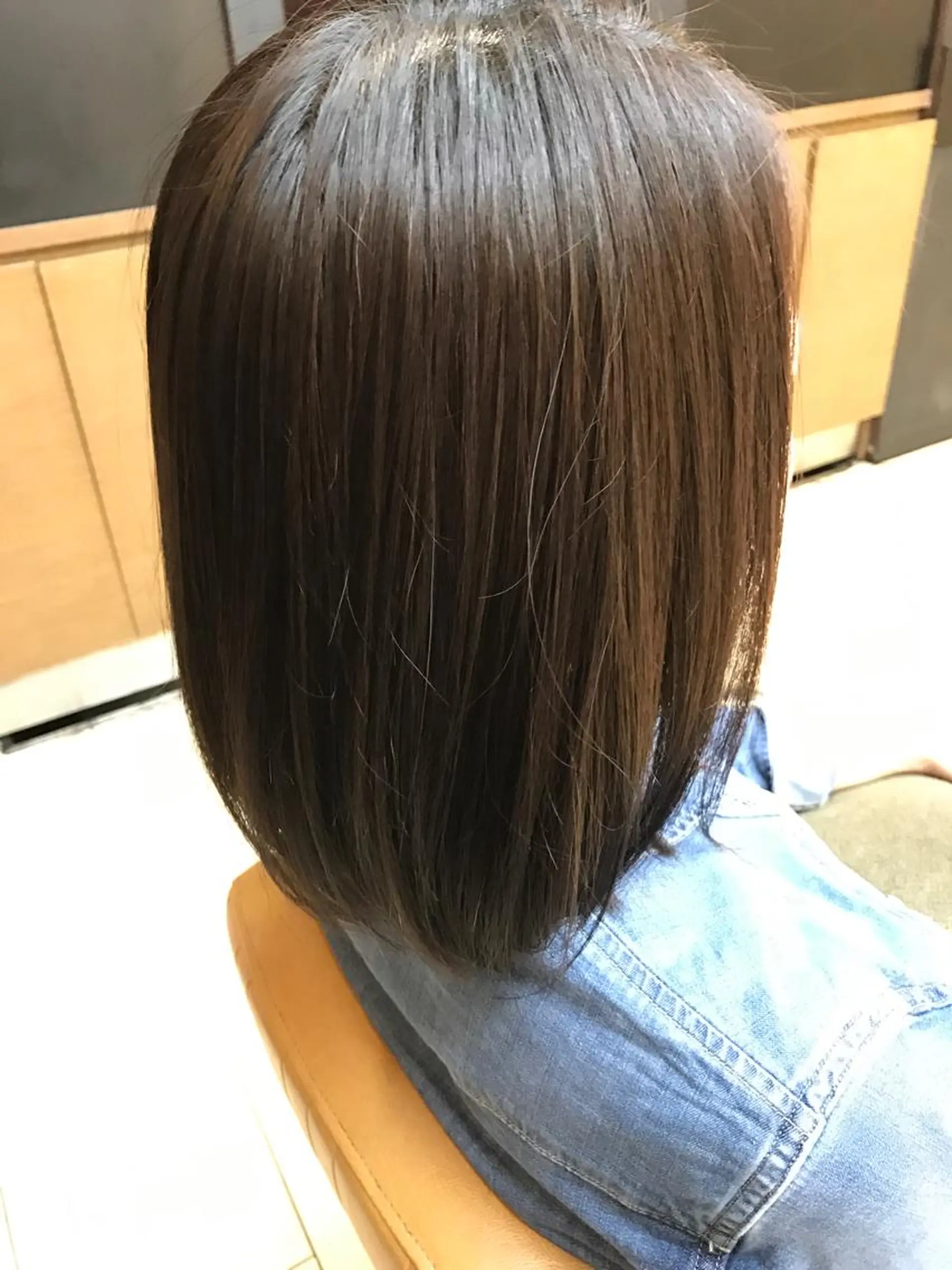 ミディアム カラー イルミナカラー 坂西 春果のマツエク・マツパデザイン