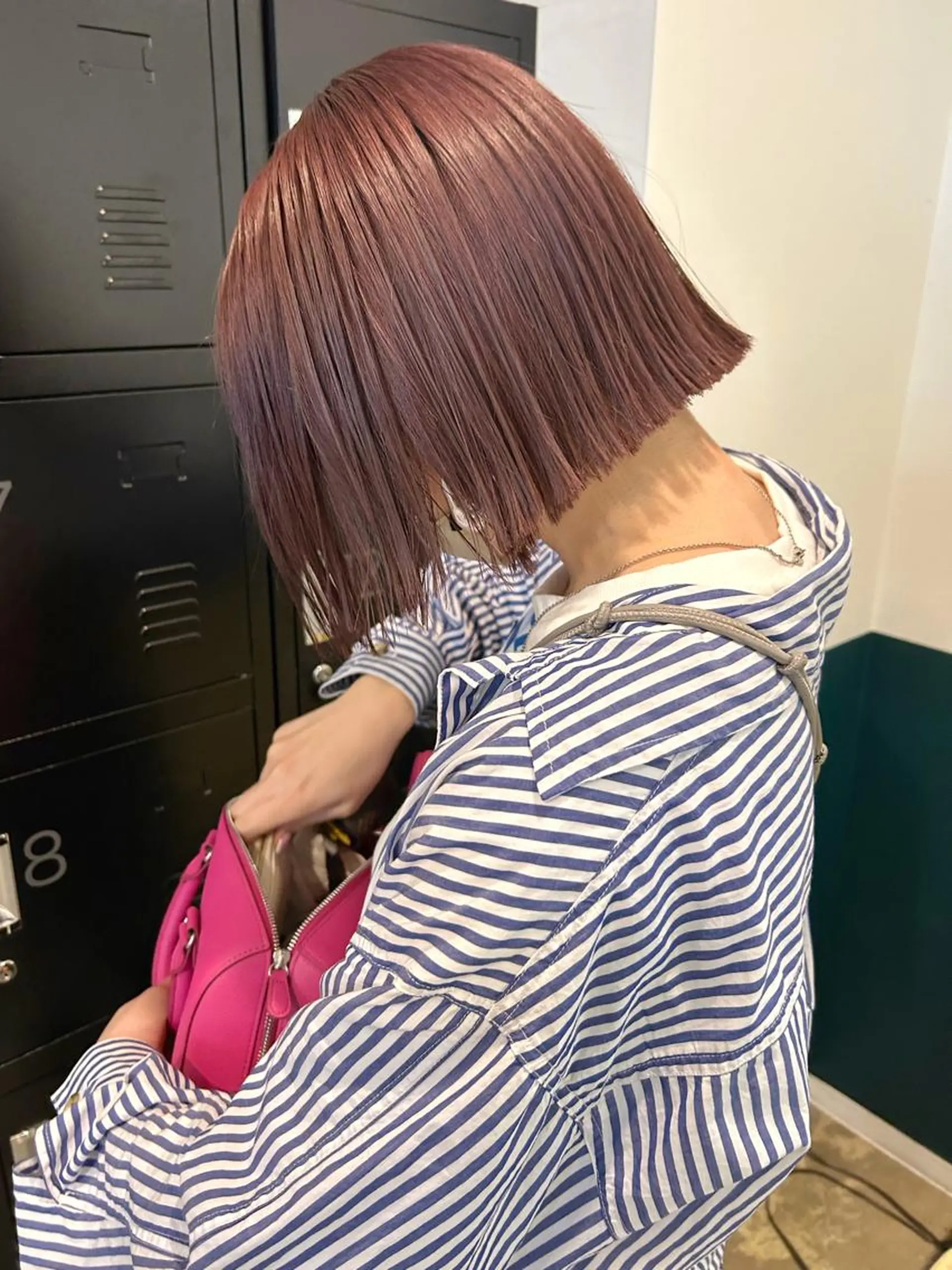 ショート カラー ボルドーカラー ボブ カット ヘアカラー カラーリスト菅野 竜矢🌈のヘアスタイル