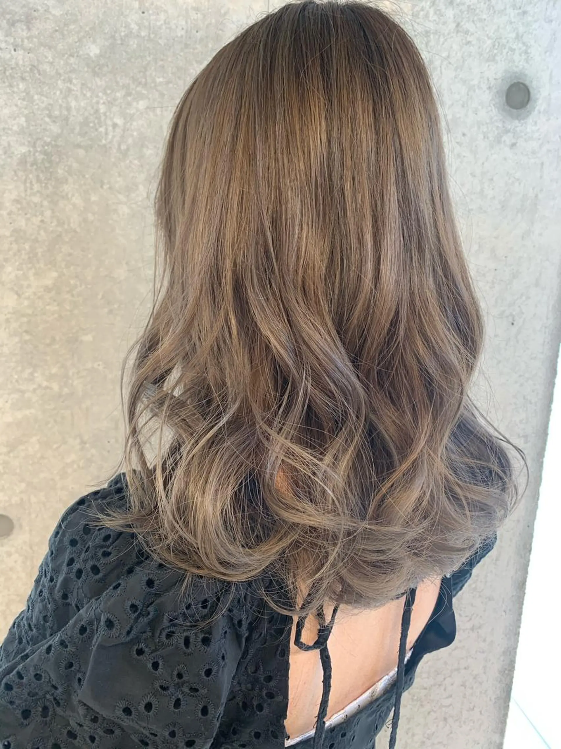 セミロング FILM hair design所属・梅本 有希のヘアスタイル