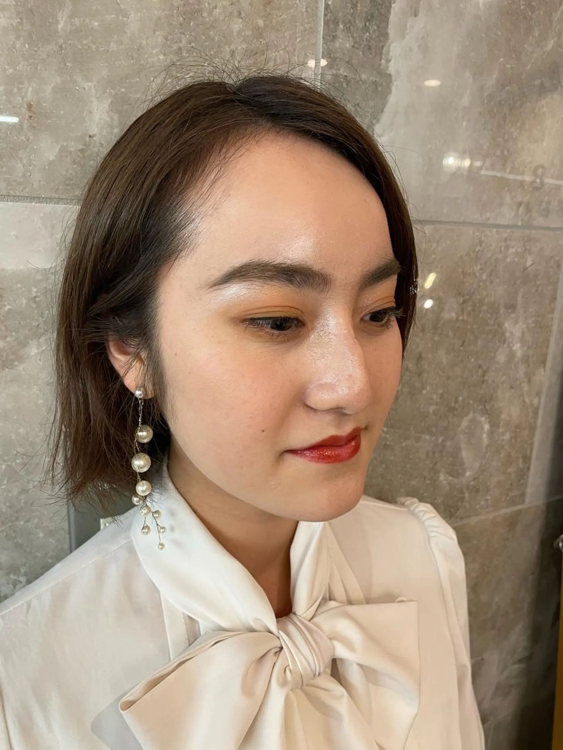 ミディアム 江上 京花のヘアスタイル