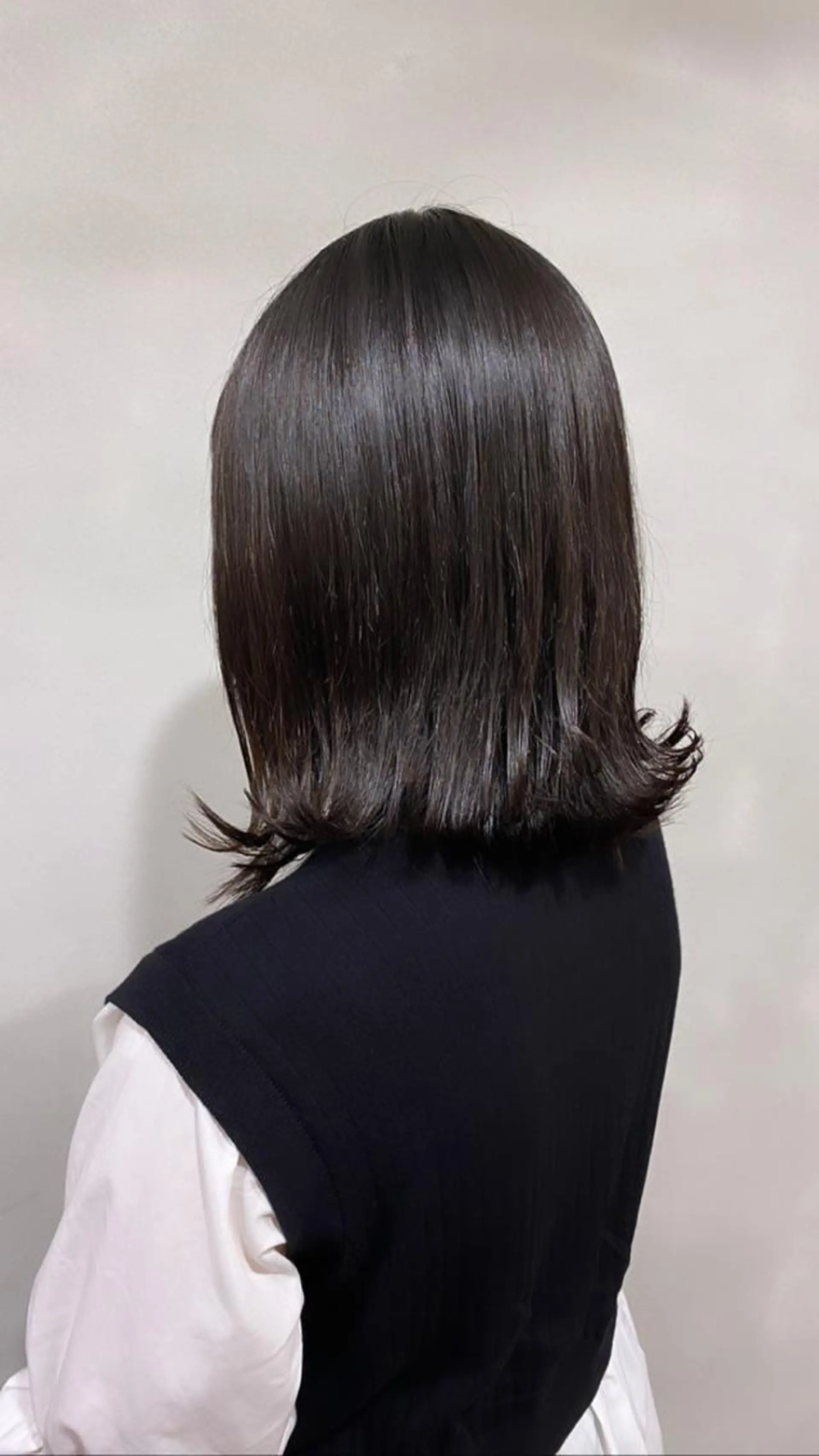 ショート ボブ 外ハネヘア et Douce所属・艶髪／髪質改善／ カワモトヒロトのヘアスタイル