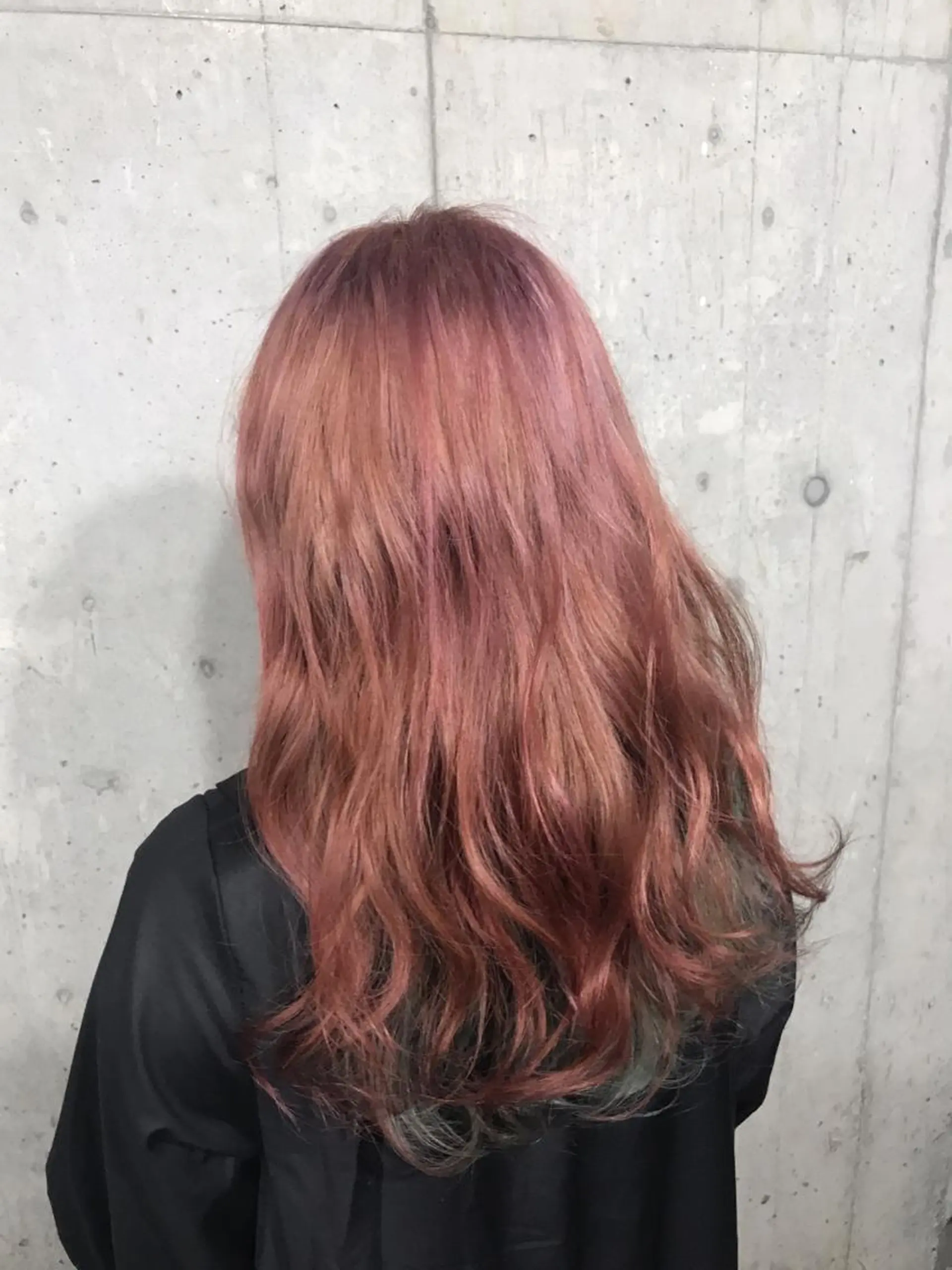 セミロング カラー パーマ ヘアアレンジ メンズ キッズ ネイル マツエク・マツパ ピンクカラー カラーマツエク ピンク カット ヘアカラー トリートメント 高比良 剛のヘアスタイル