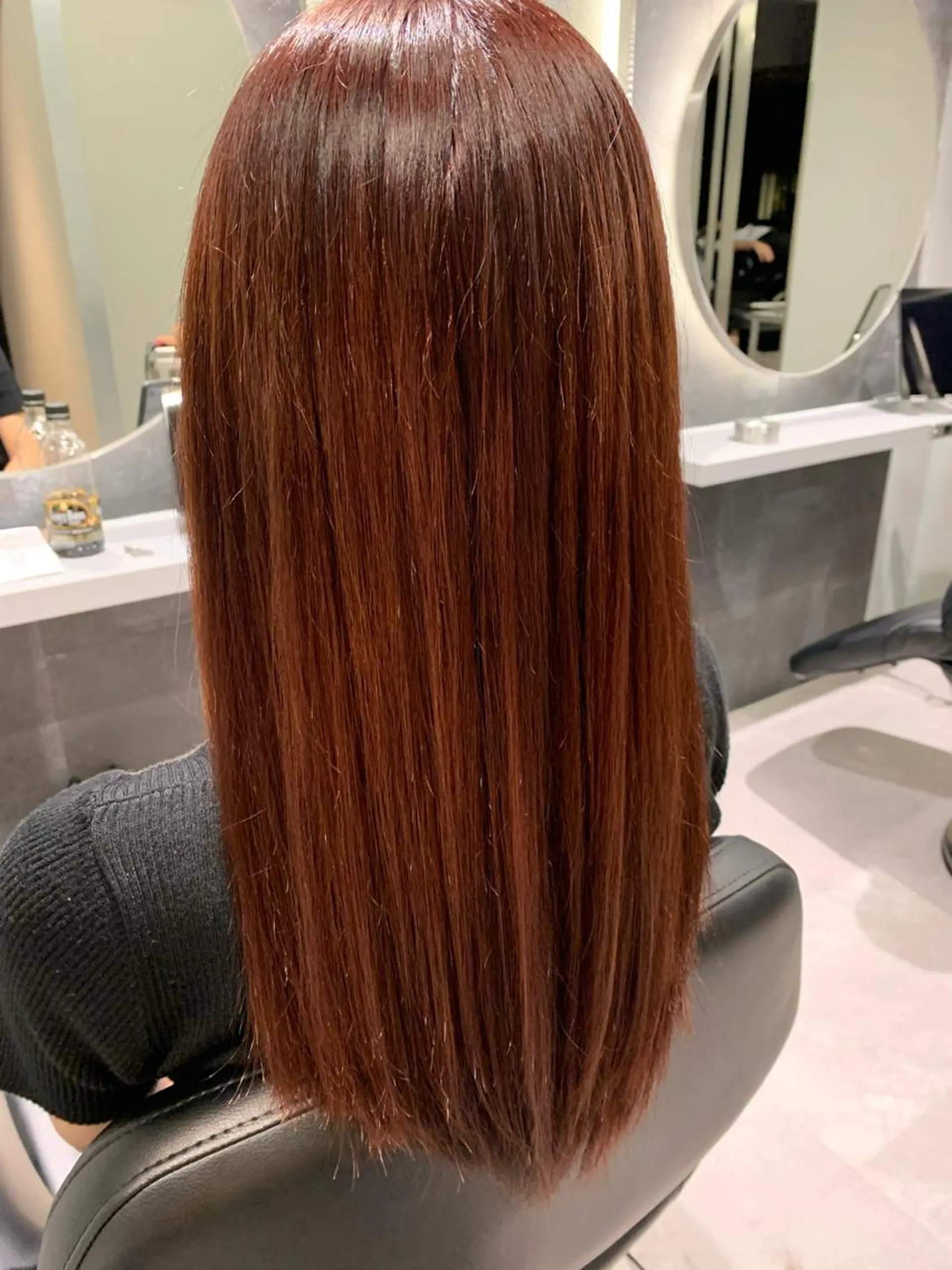 ロング カラー ブリーチ ブリーチなしカラー レッドカラー トリートメント カット ヘアカラー トリートメント luff銀座所属・髪質改善艶髪特化 二瓶　海人のヘアスタイル