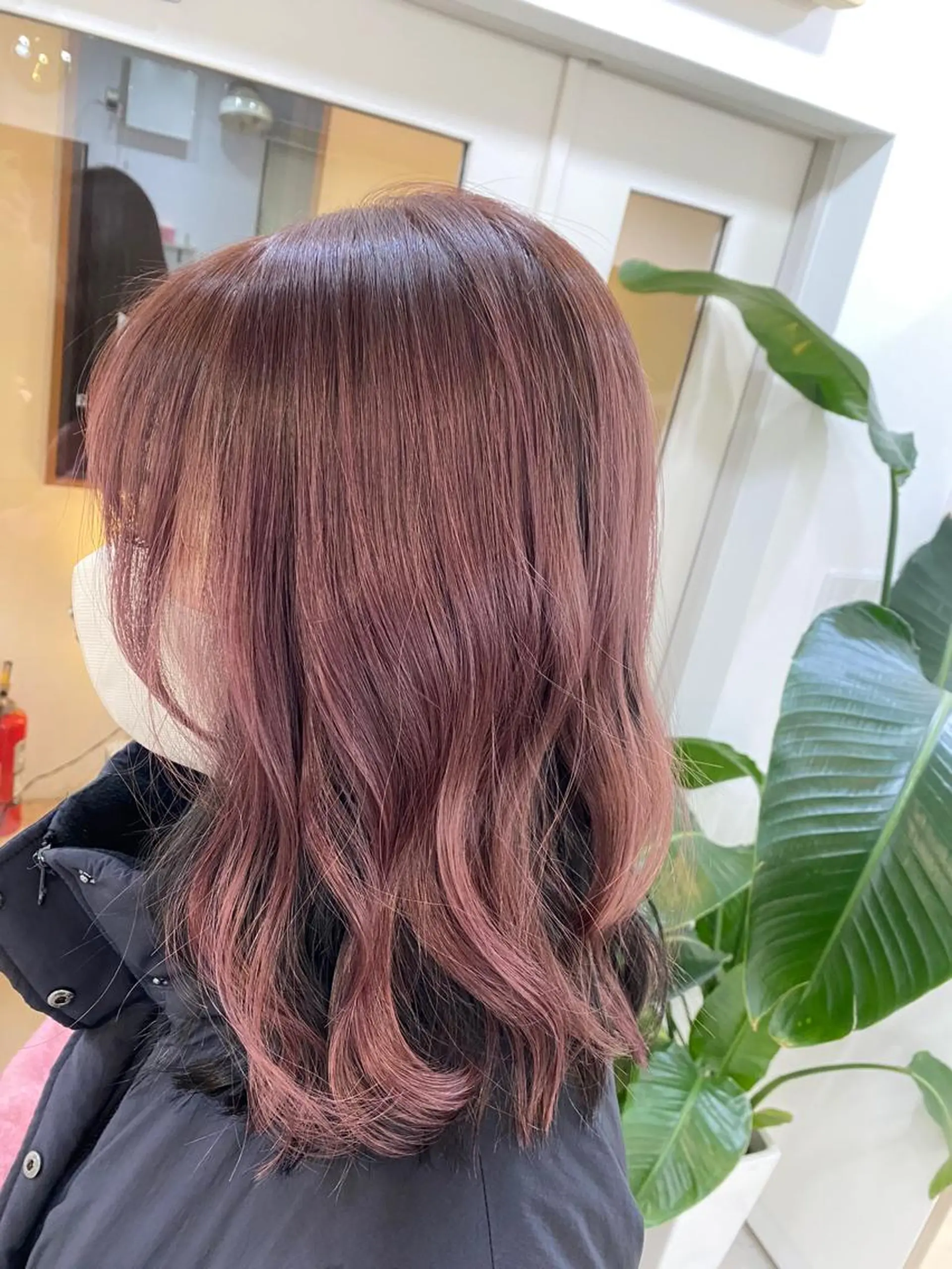 ミディアム カット ヘアカラー トリートメント a-o岡野　こやま しんぺいのヘアスタイル
