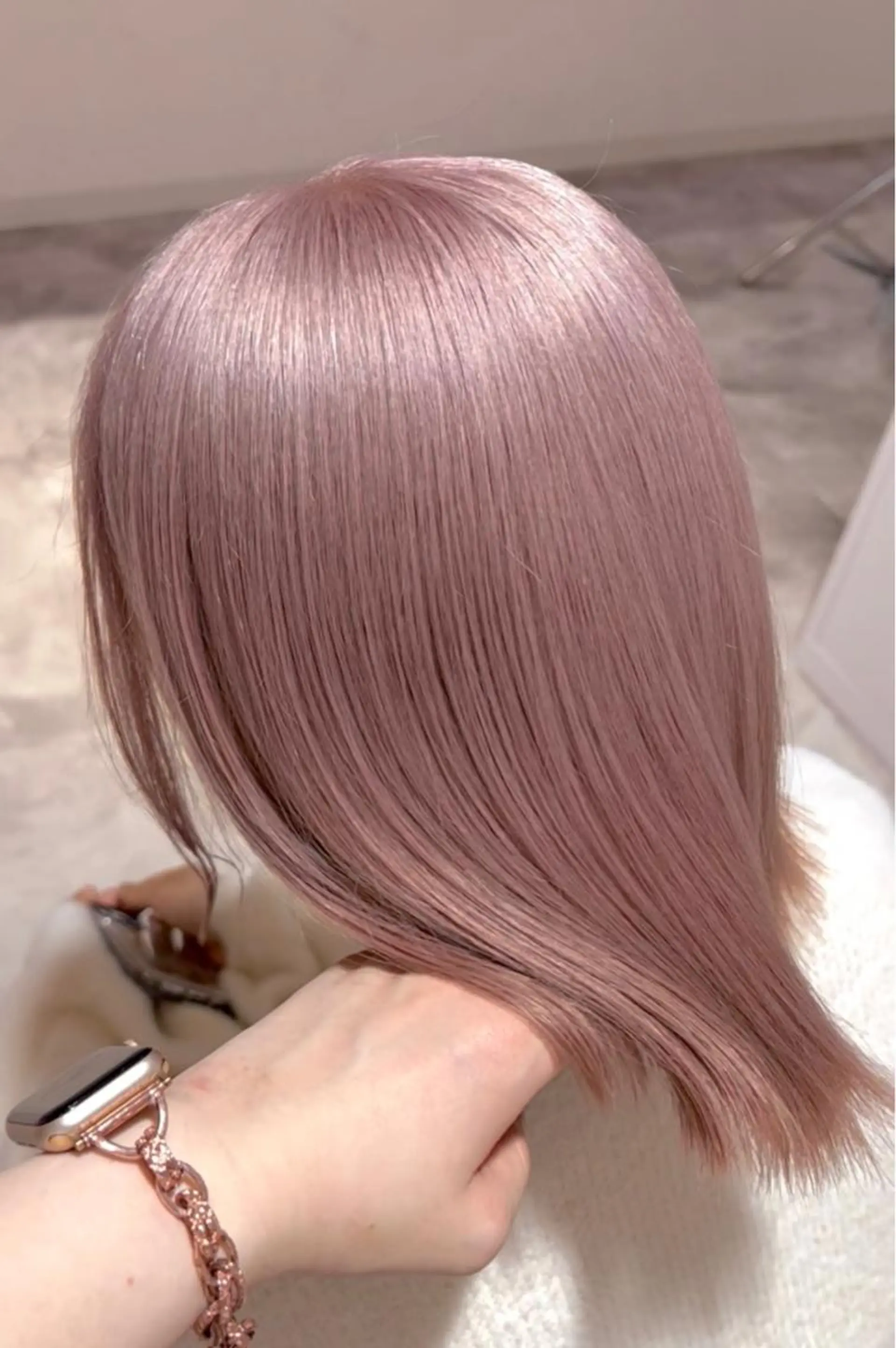 ミディアム ハイトーン♡ブリーチ ♡エクステ♡nanaのヘアスタイル