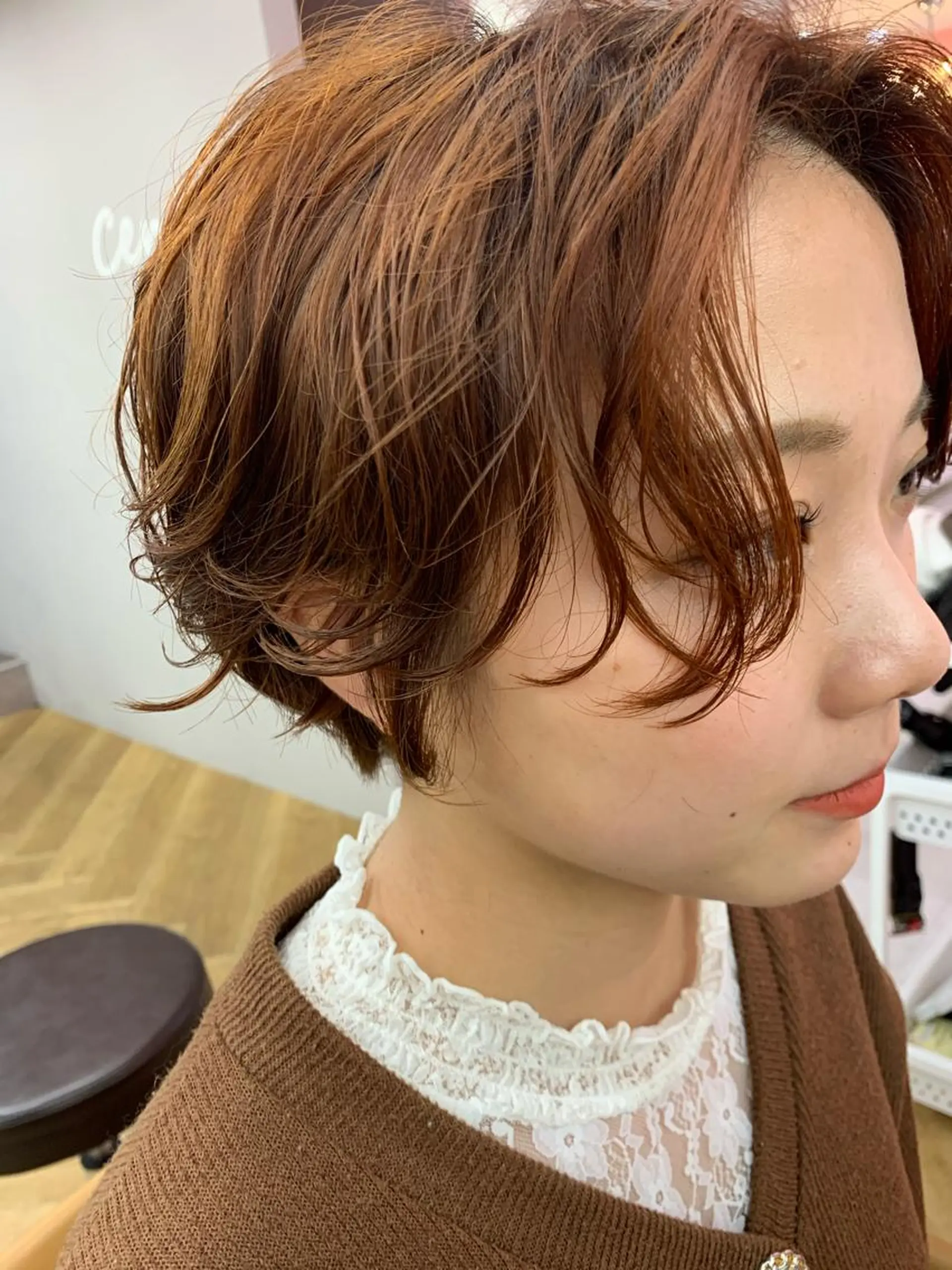 ショート カラー パーマ ハンサムショート ブラウンカラー オレンジ オレンジブラウン ショートヘア カット パーマ トリートメント 豊浦 翔太のヘアスタイル