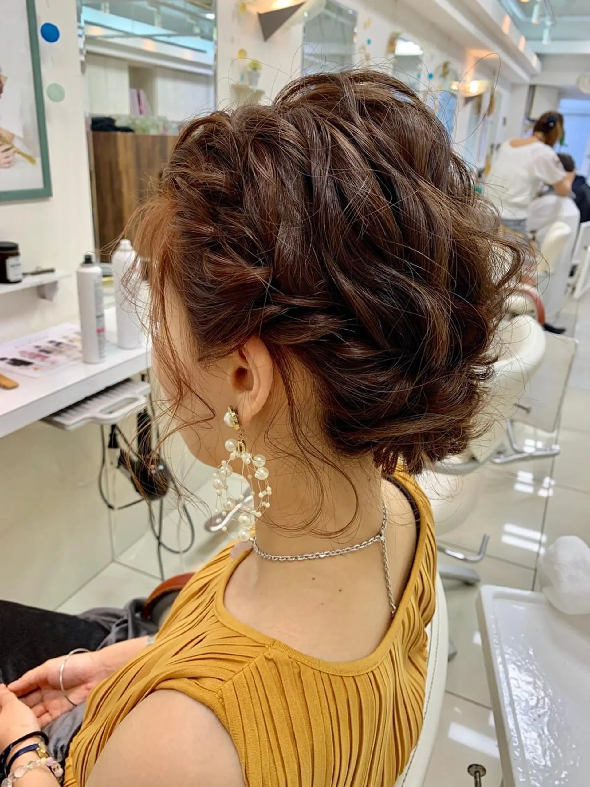ヘアアレンジ 艶髪ハイトーンカラー 💘kazueのヘアスタイル