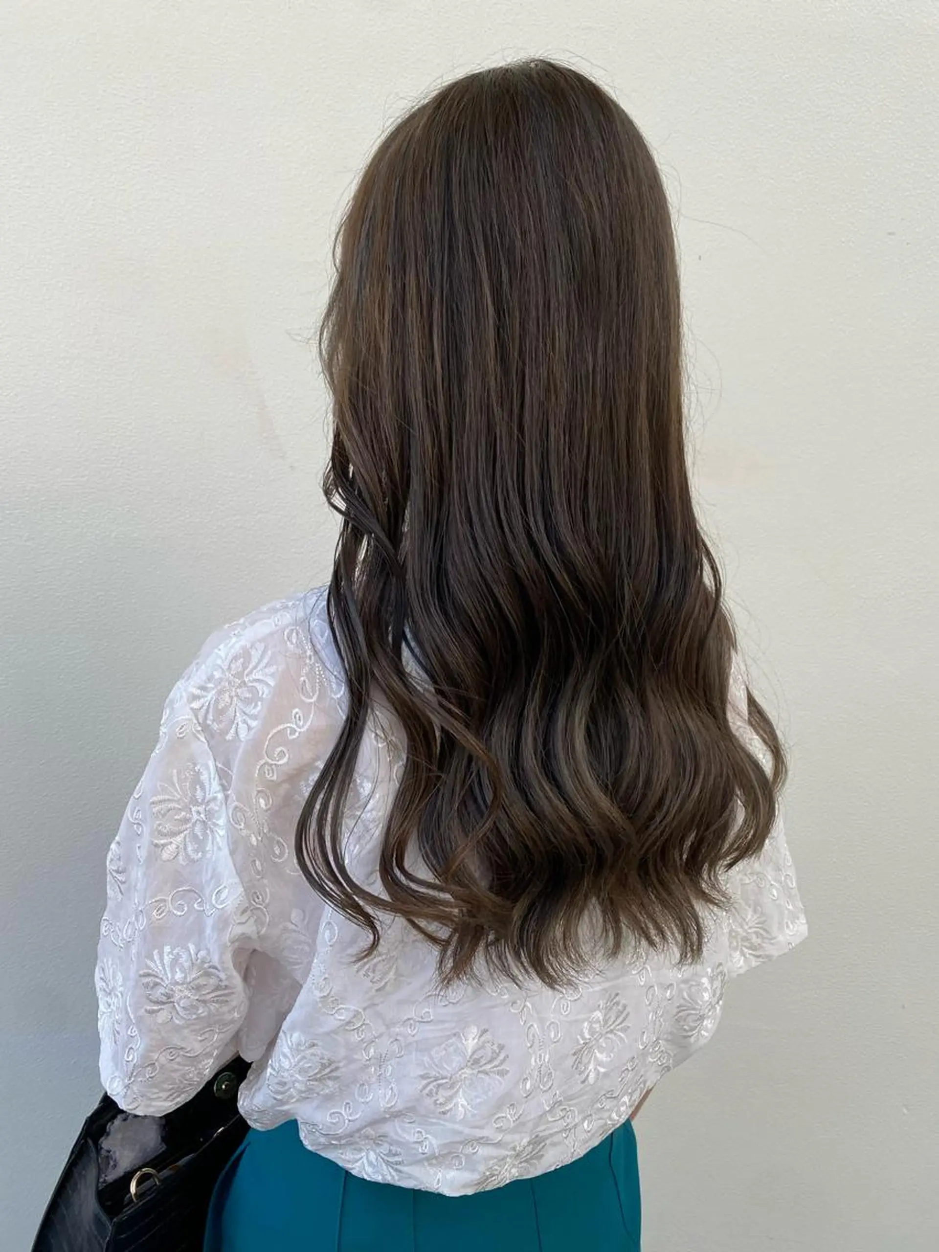 ロング カット ヘアカラー トリートメント 艶カラー/耳つぼ/ 渡辺奈緒のその他イメージ