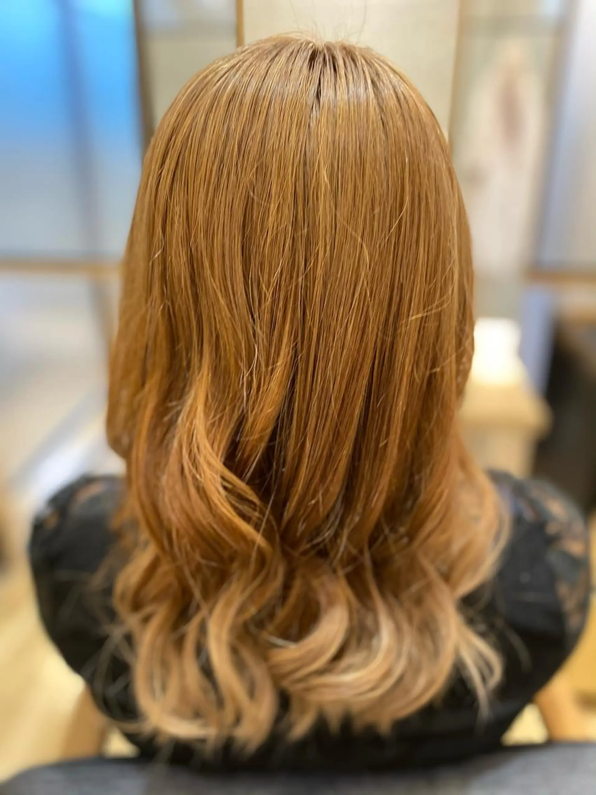 セミロング ヘアカラー トリートメント サイトウ ナツキのヘアスタイル