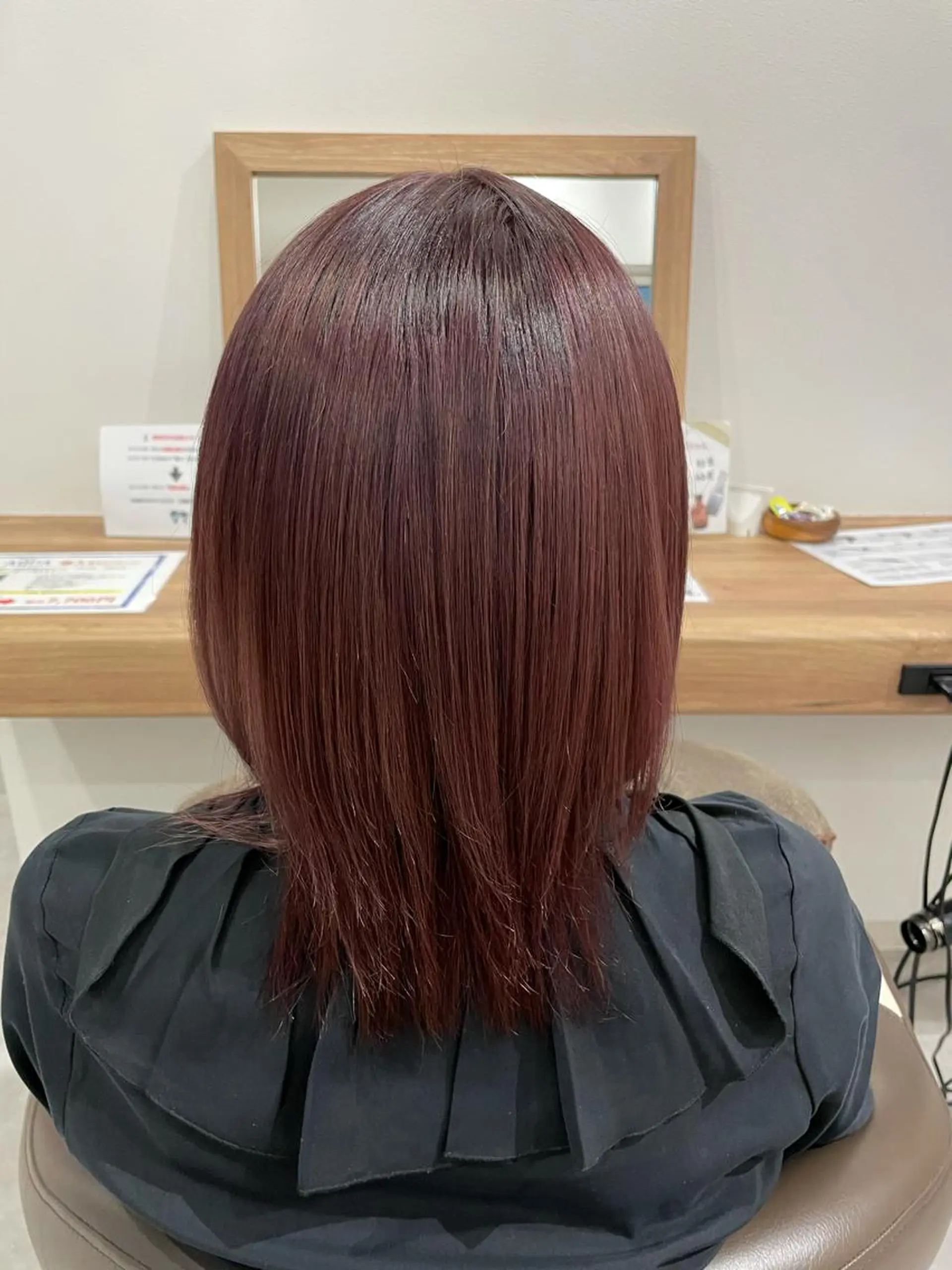 ミディアム カラー riddle hair(駒生)所属・山越 美裕樹のヘアスタイル