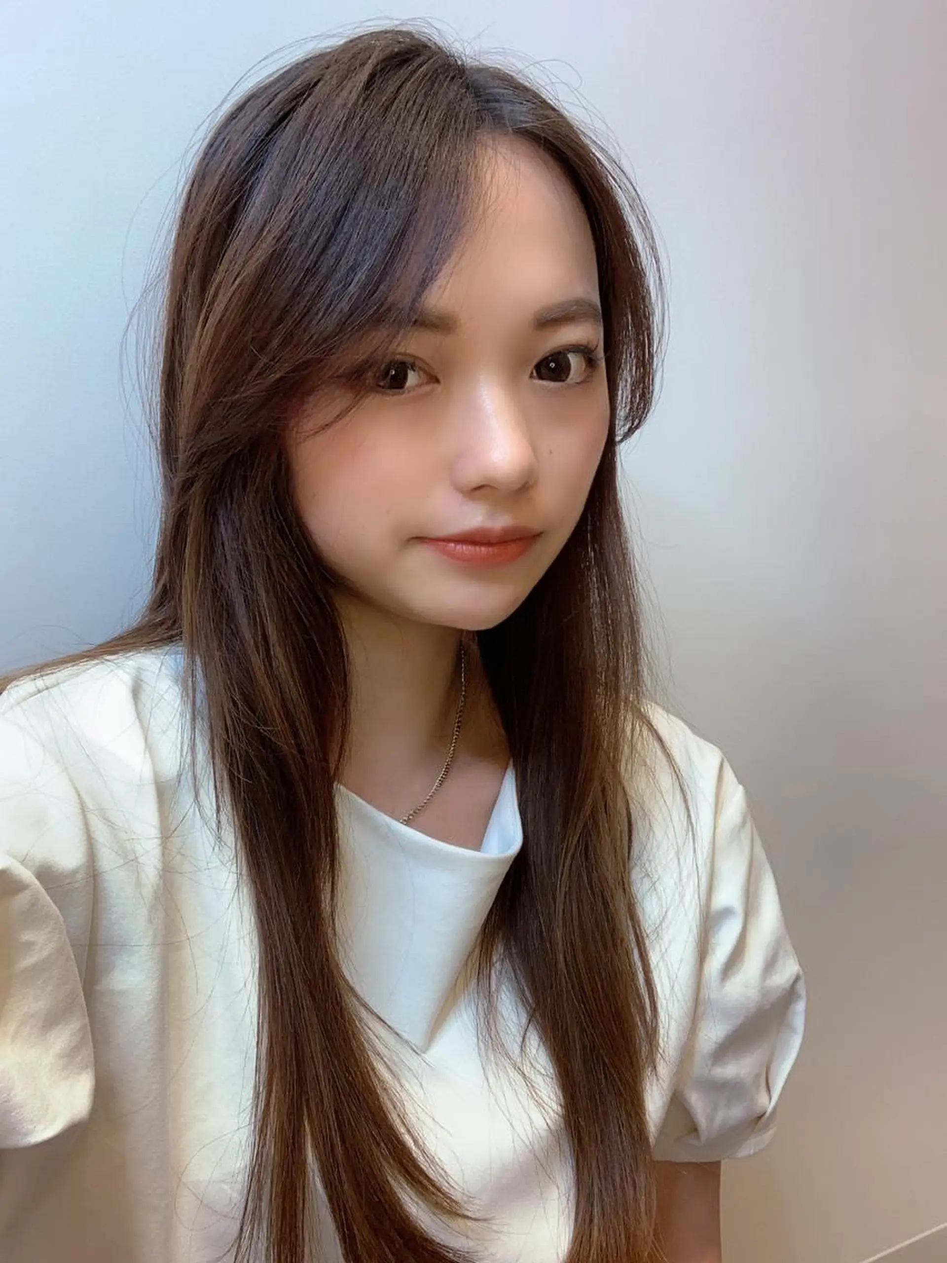 ロング tuuli所属・石井 永遠のヘアスタイル