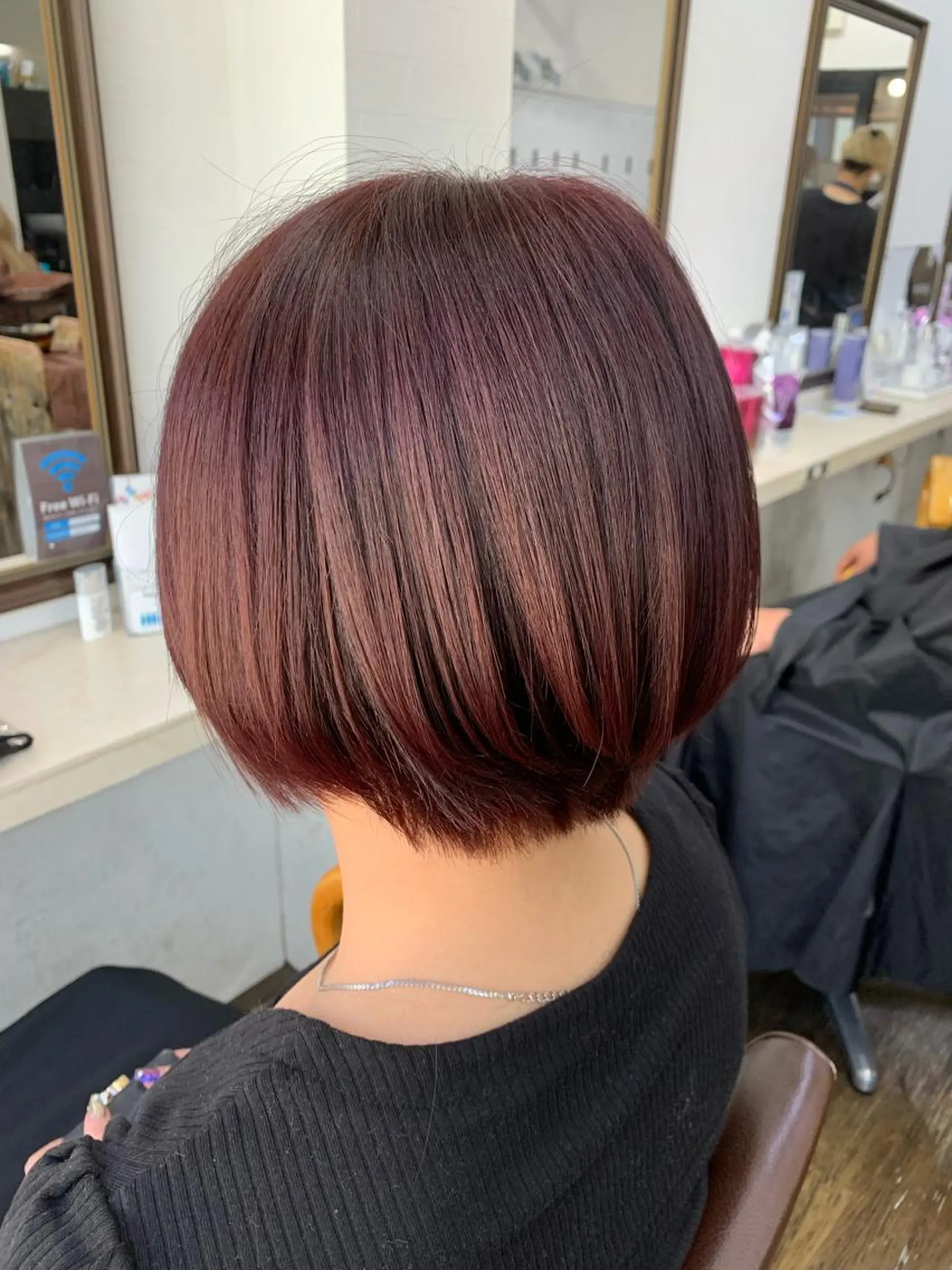 ショート カラー カット ヘアカラー 🌸U-topia 🌸伊藤穂乃花🌸のヘアスタイル