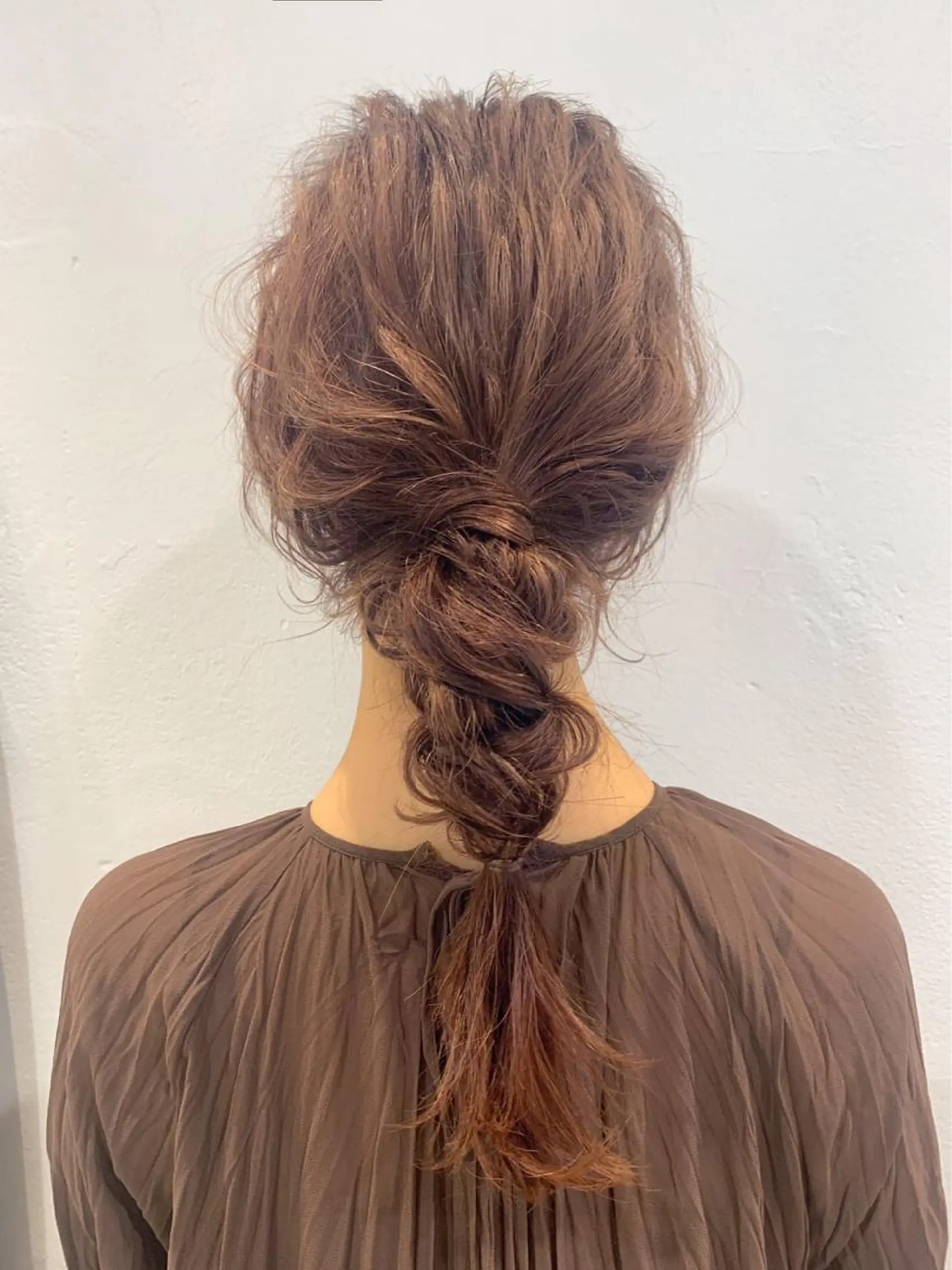 ミディアム SHEARA BY CARE所属・. AYUKAのヘアスタイル