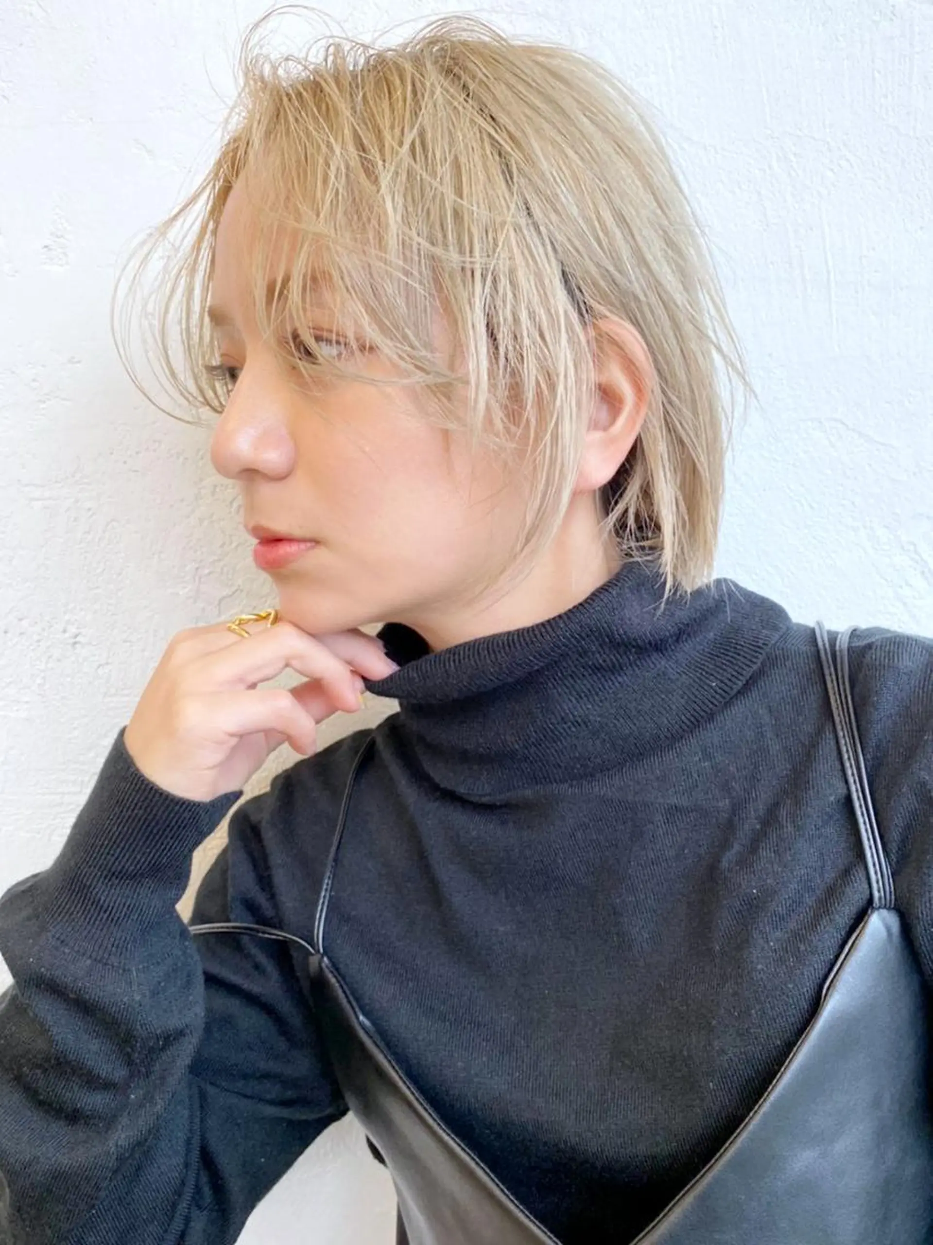 ショート カラー パーマ ヘアアレンジ ベージュカラー ブロンド ショートヘア ITbyALBUM 中野店のヘアスタイル