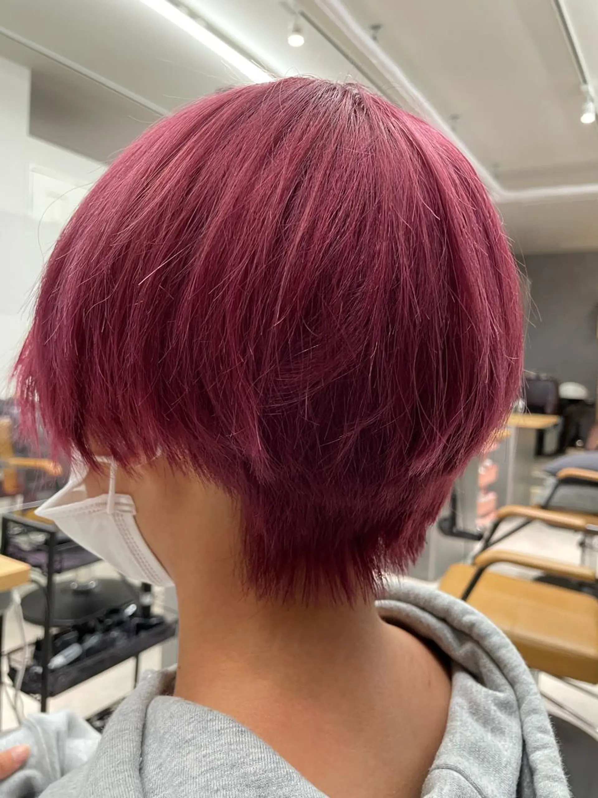 ショート カラー ピンクカラー ショートヘア yu-ki レイヤー/ブリーチのヘアスタイル