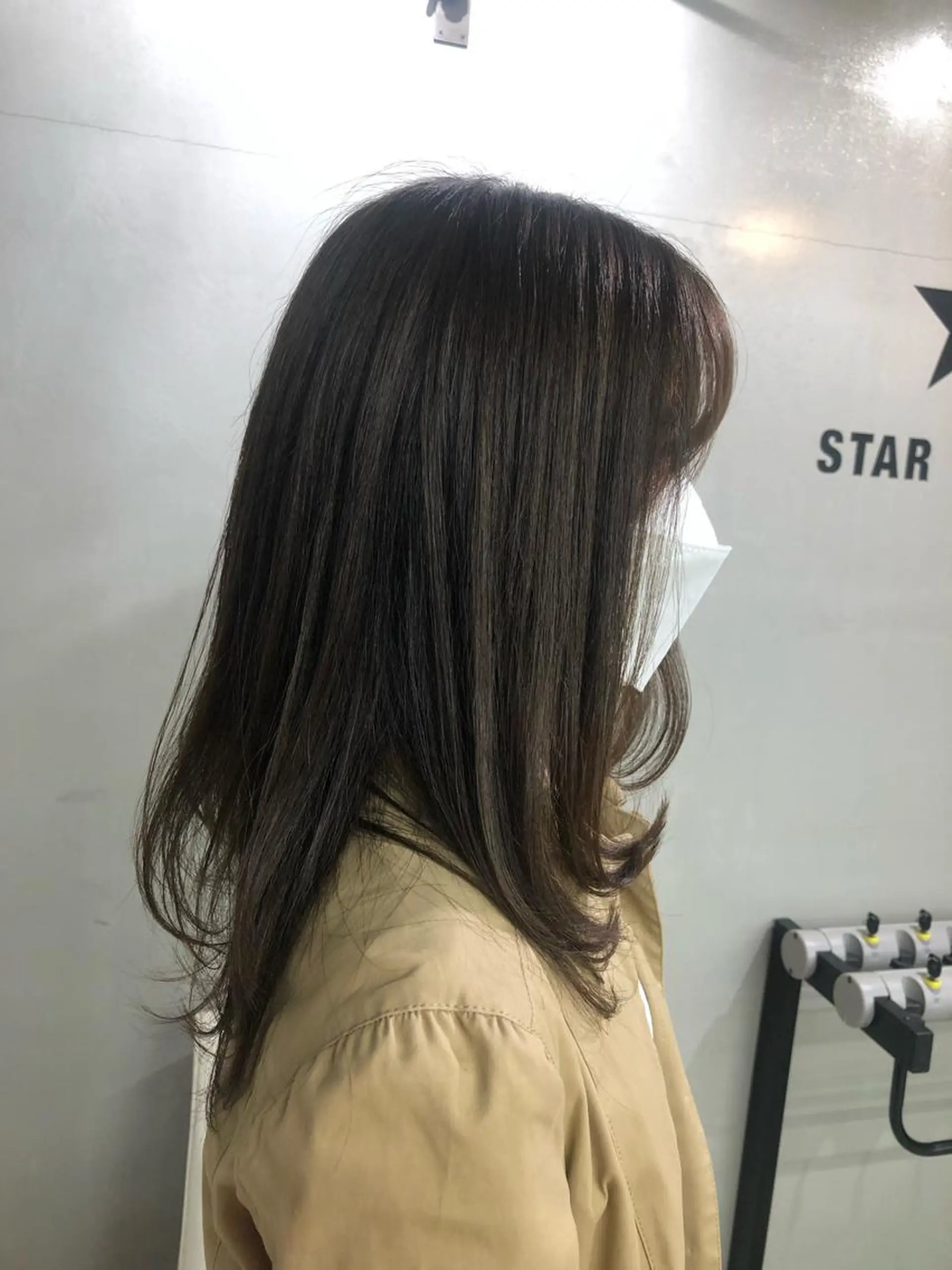 ミディアム レイヤーカット 🌼渋谷韓国ヘア 桑尾幸奈🌼のヘアスタイル