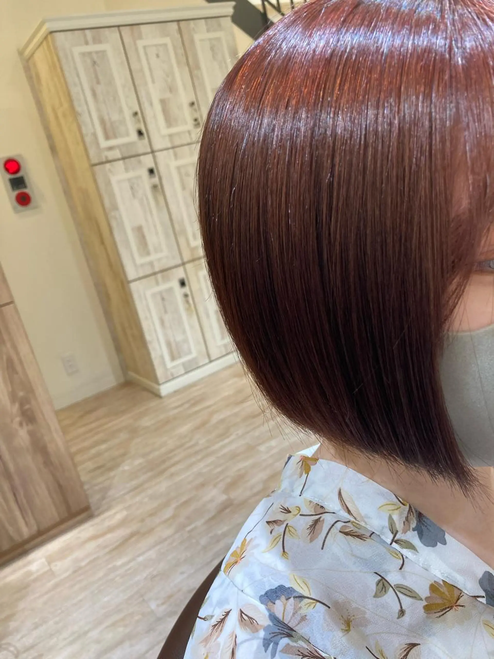 ショート カラー ピンクカラー ボブ 佐藤 睦月のヘアスタイル