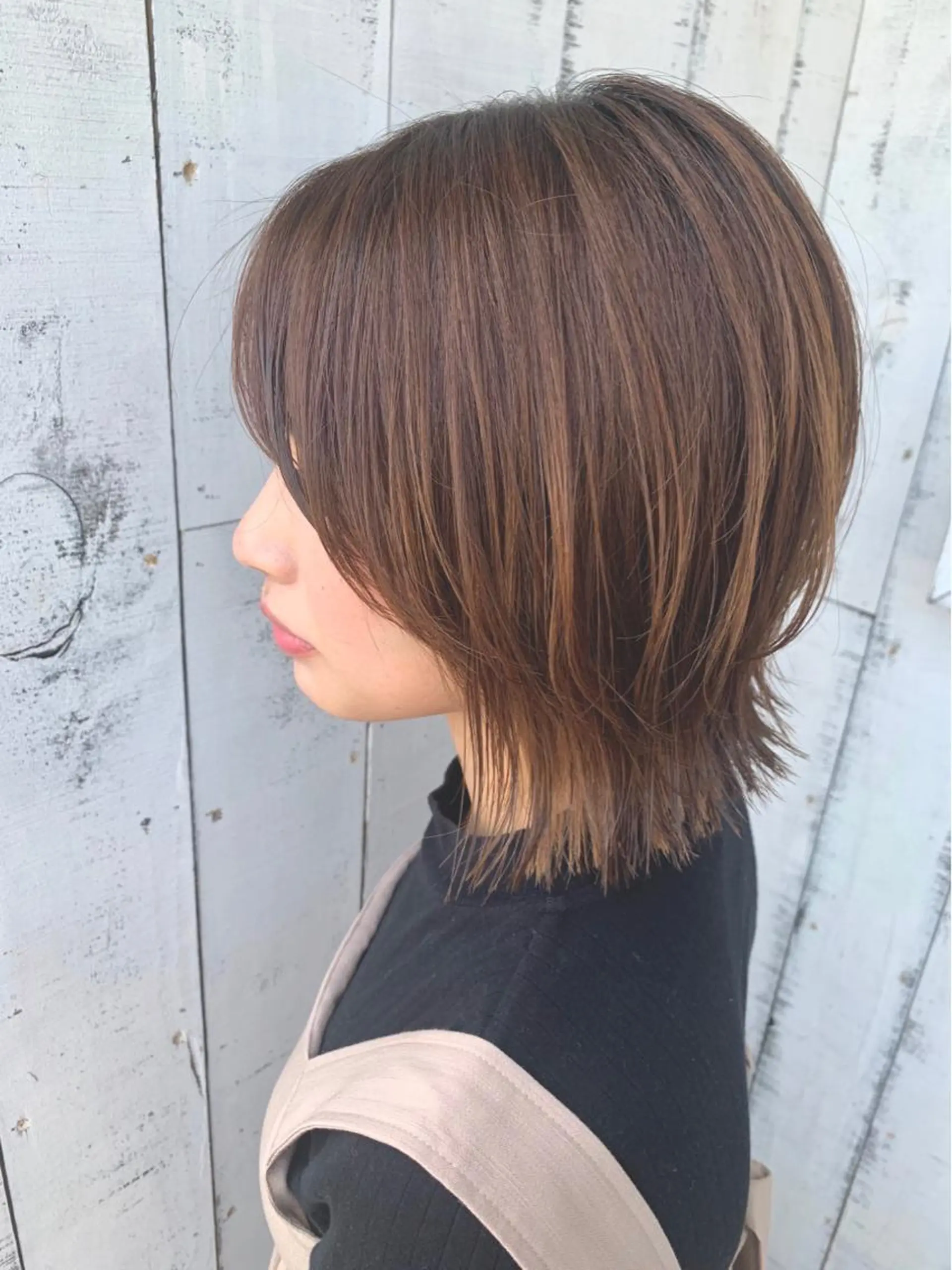 ミディアム レイヤーカット monolith所属・金井愛華 【monolith】のヘアスタイル