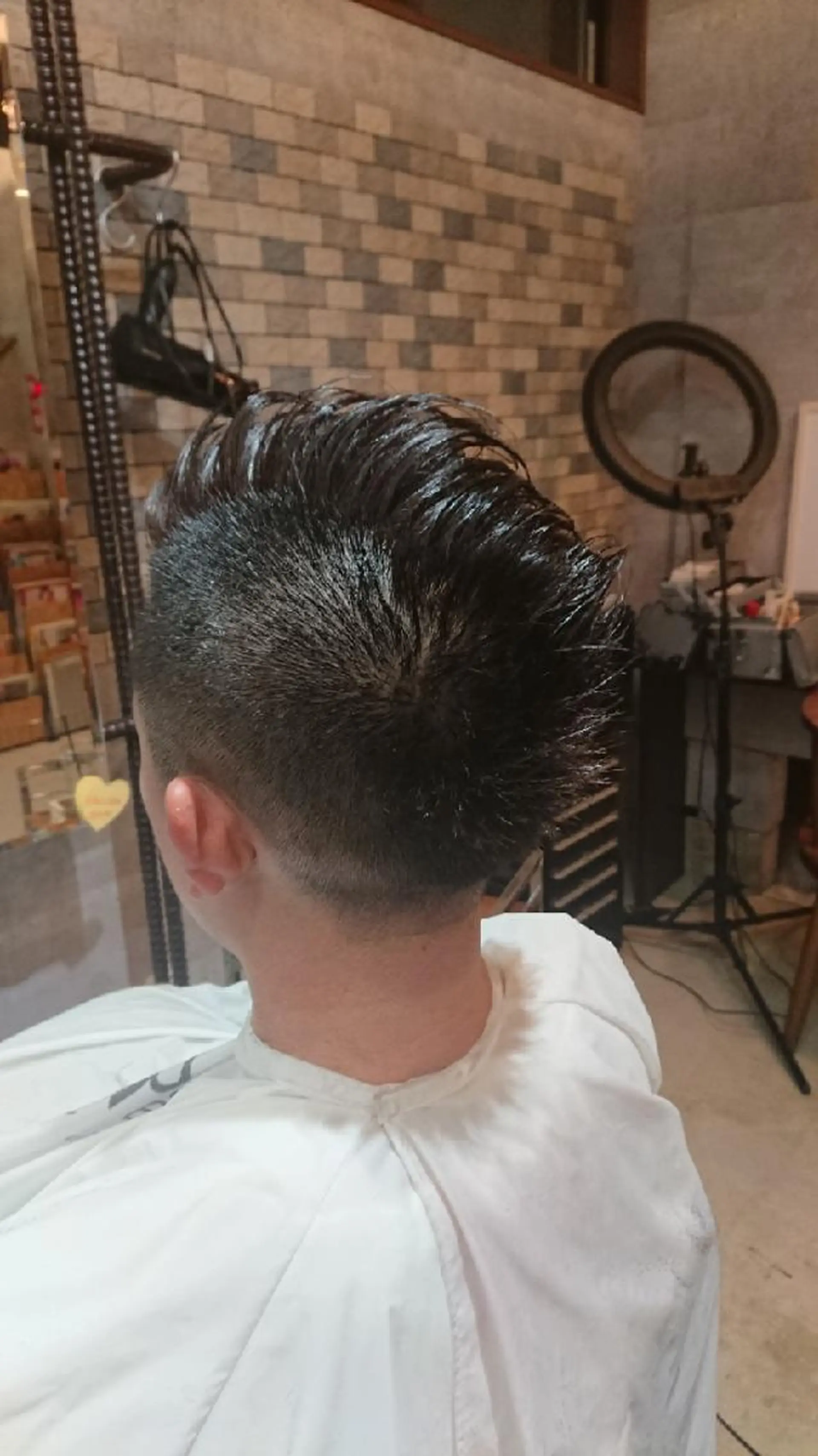 メンズ カラー 浅野  勇貴のヘアスタイル