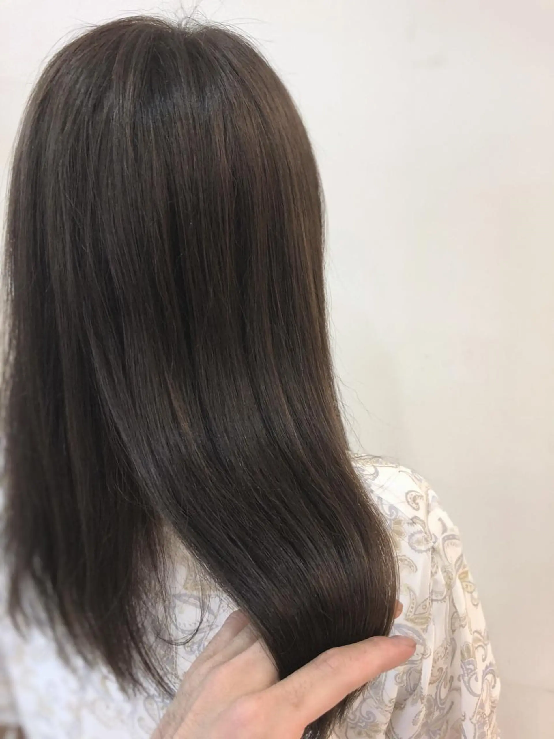 ロング カラー 中村 卓也のヘアスタイル