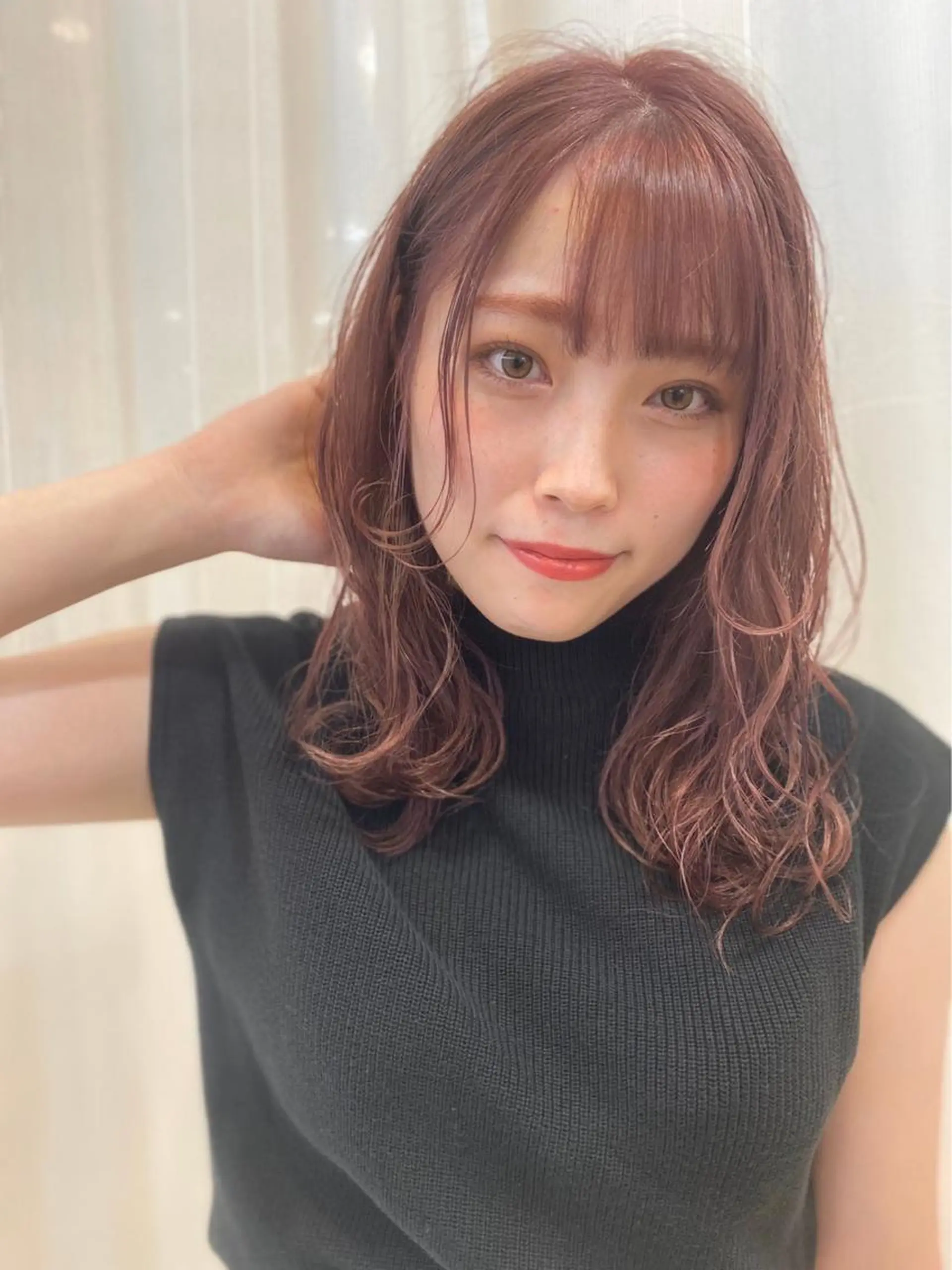 ミディアム カット 山中 亮司のヘアスタイル