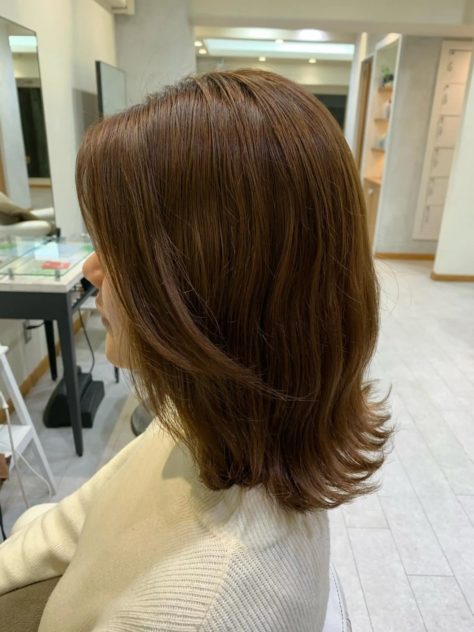 ミディアム カット ヘアカラー トリートメント 大姶良 友輝の眉毛・アイブロウイメージ