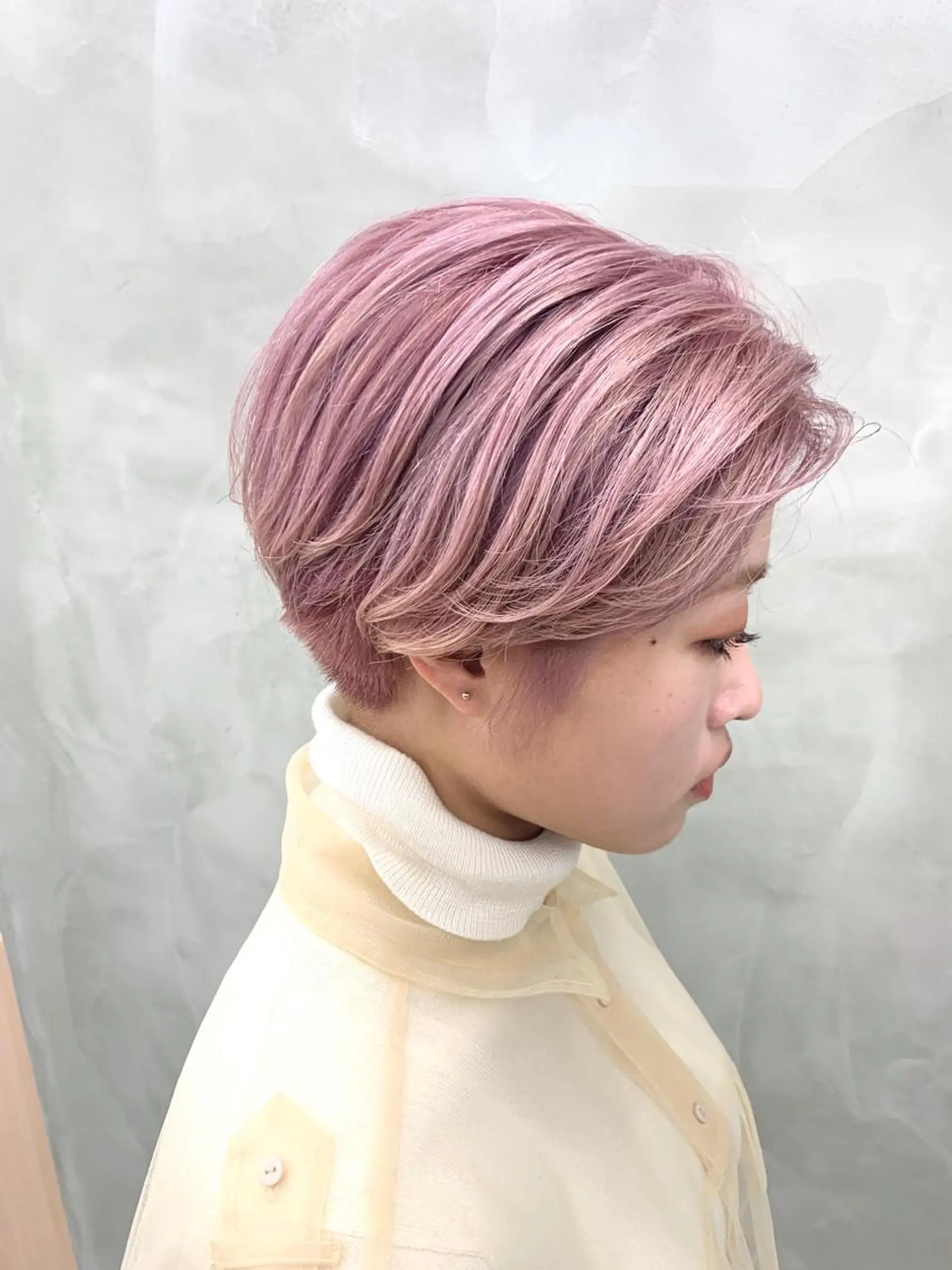 ショート カラー ピンクカラー ブームボックス所属・🐝ハイトーンカラー hachi🐝のヘアスタイル