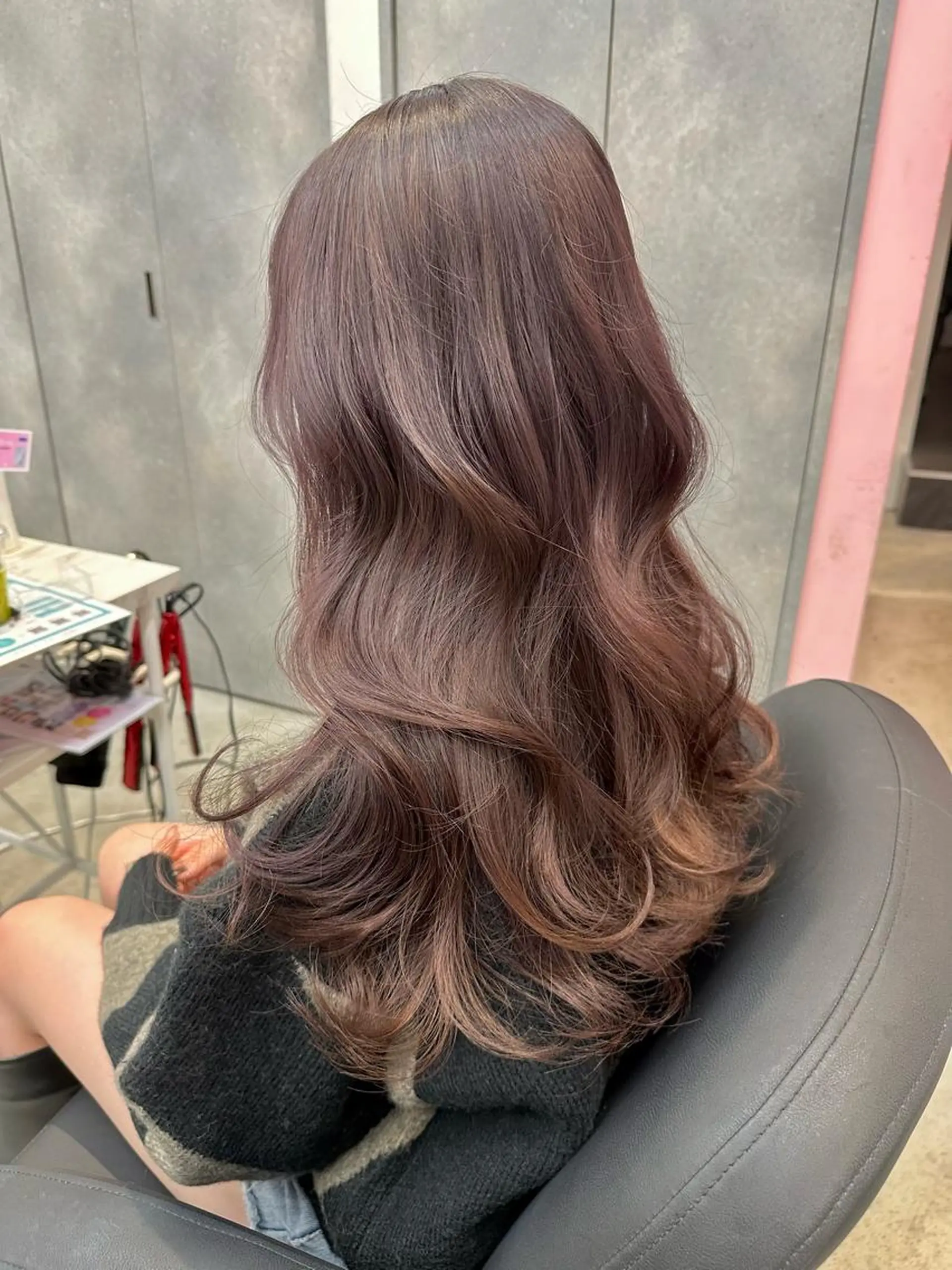 ロング カラー ヘアカラー 顔周り似合わせ・巻け るレイヤー水谷航大のヘアスタイル