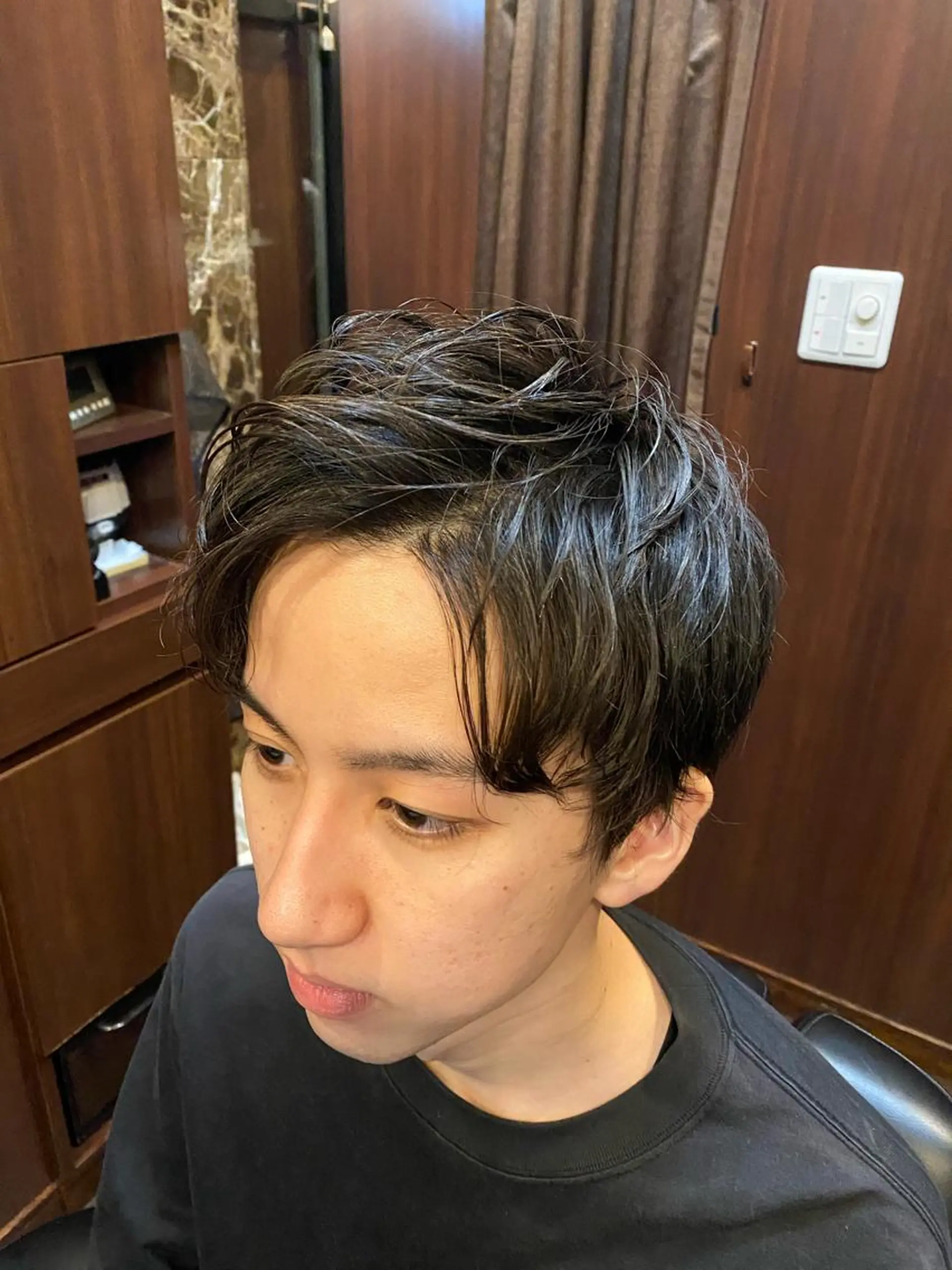 ミディアム メンズ HIRO GINZA 池袋東口店所属・林田 龍明のヘアスタイル