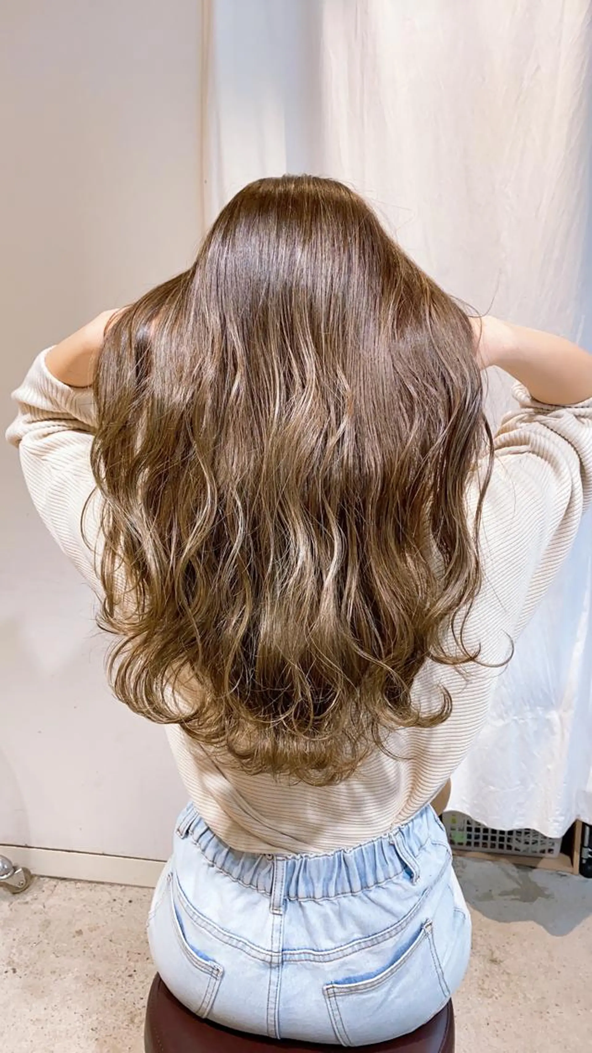 ロング ショートボブ アッシュ ボブ 外国人風カラー ハイライト カット ヘアカラー トリートメント ヘッドスパ ヘアセット メンズツイスパ ショートフクヤマシンのヘアスタイル