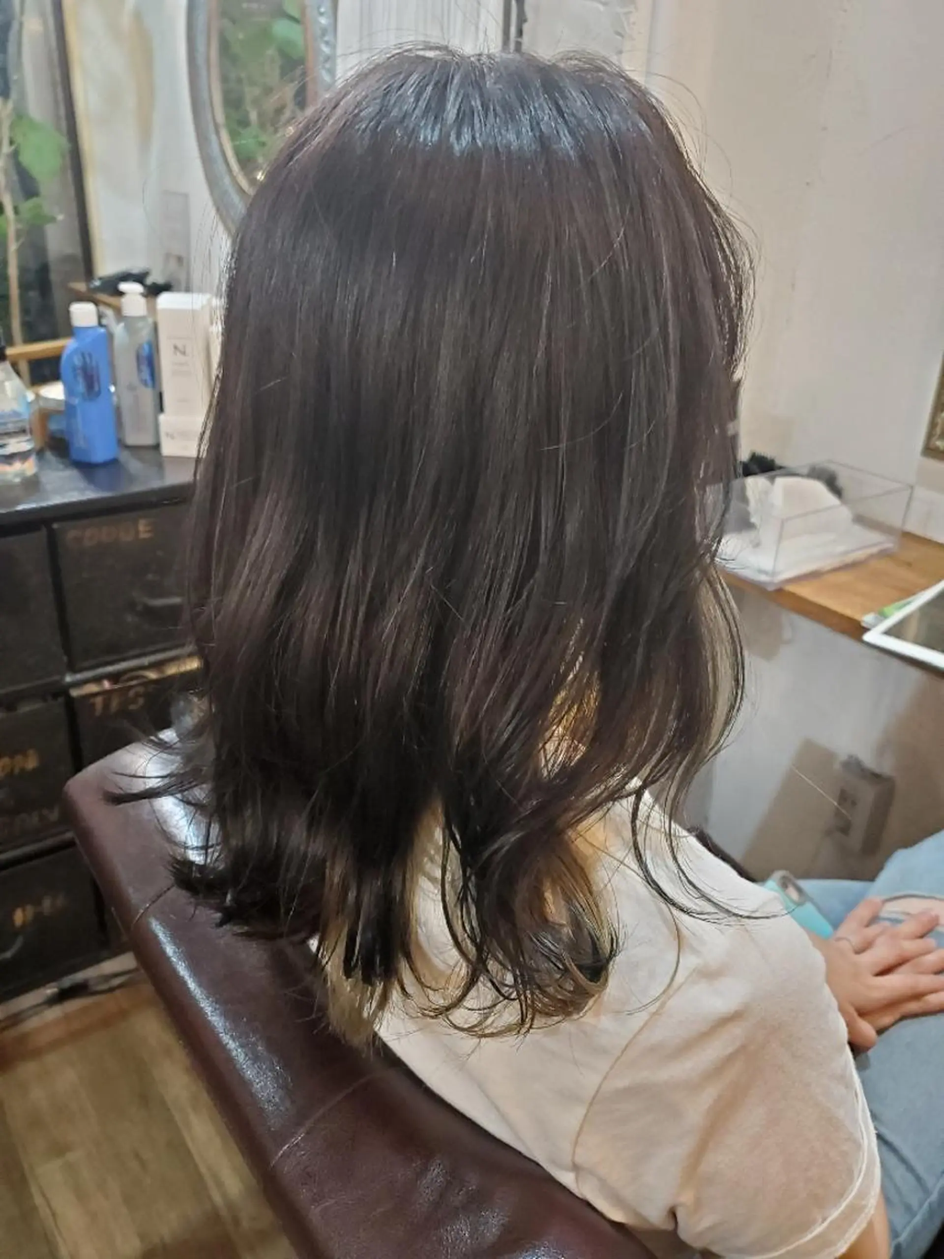 セミロング カラー カット ヘアカラー トリートメント フリーランス所属・韓国ヘア レイヤー くびれヘアMATSUのヘアスタイル